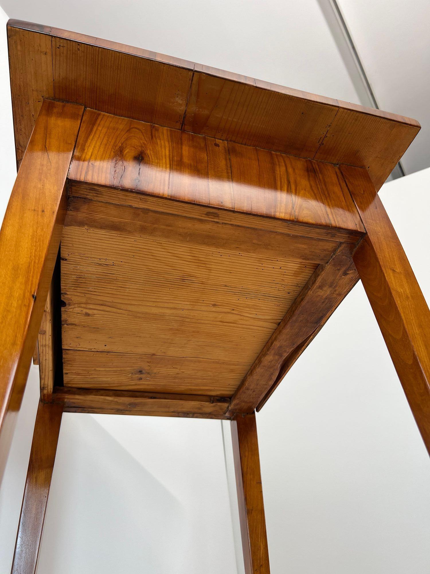 Biedermeier Side Table, Cherrywood, South Germany circa 1820 For Sale 14