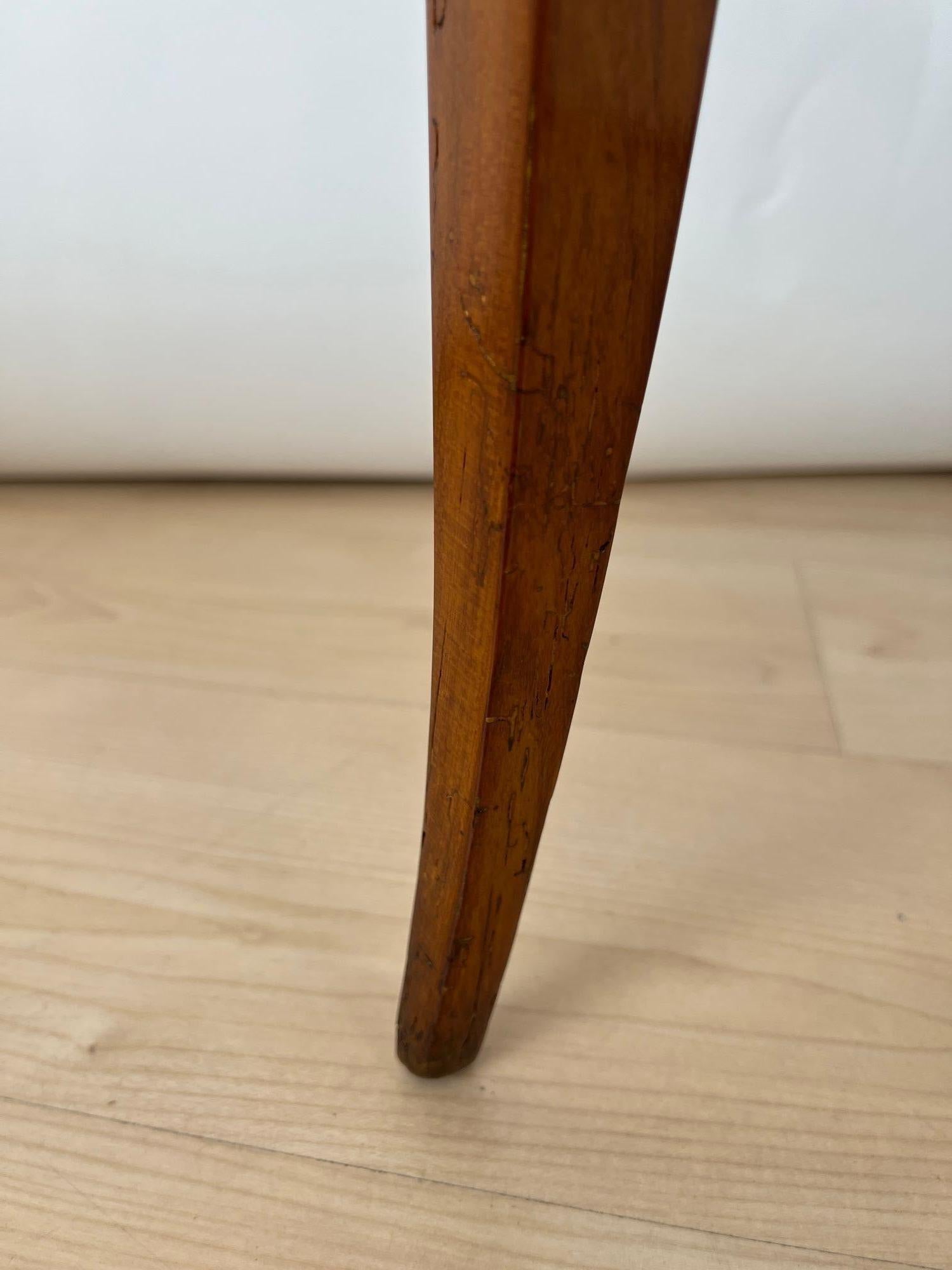 Biedermeier Side Table, Cherrywood, South Germany circa 1820 For Sale 15