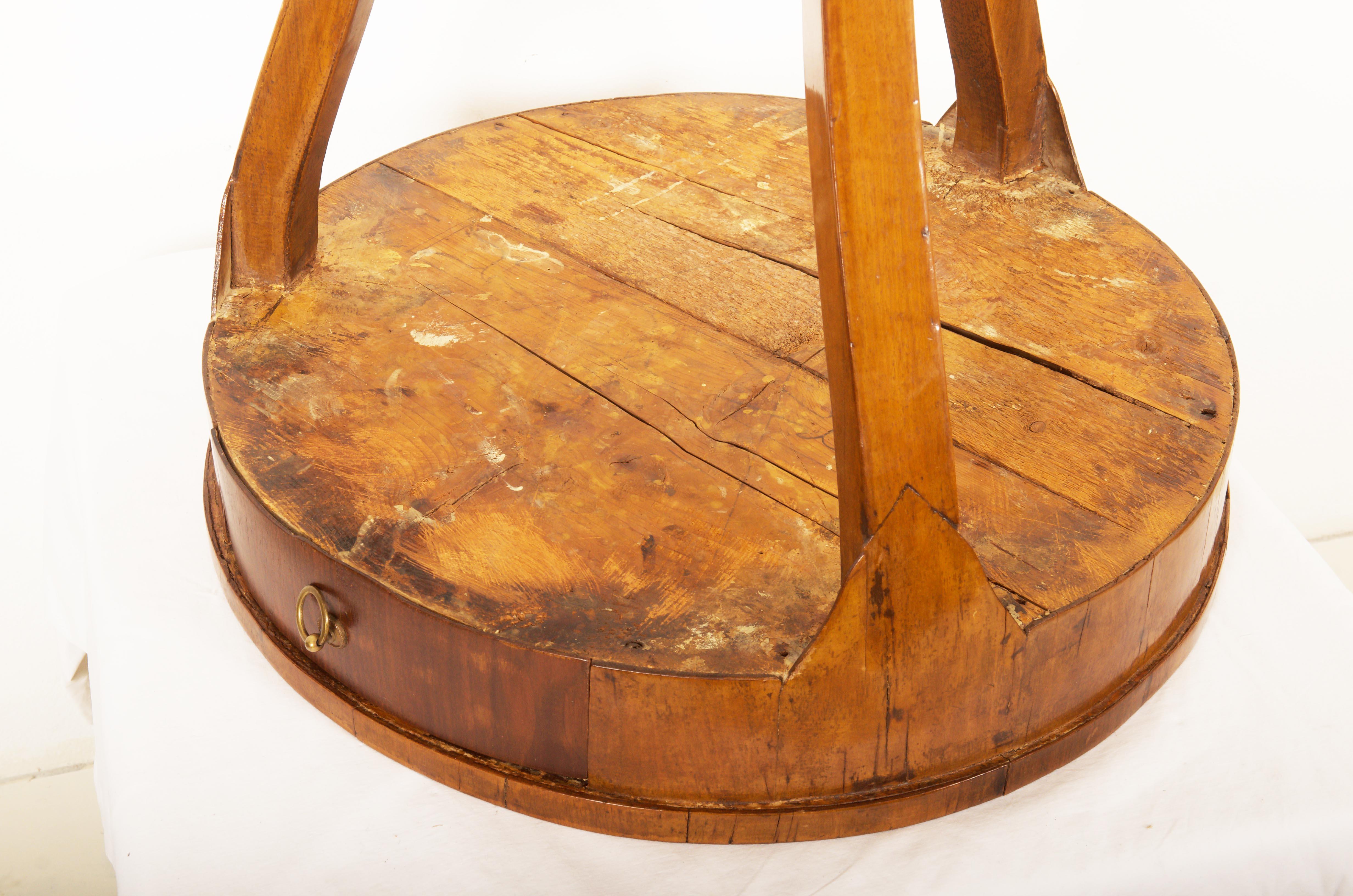 Biedermeier Beistelltisch im Angebot 3