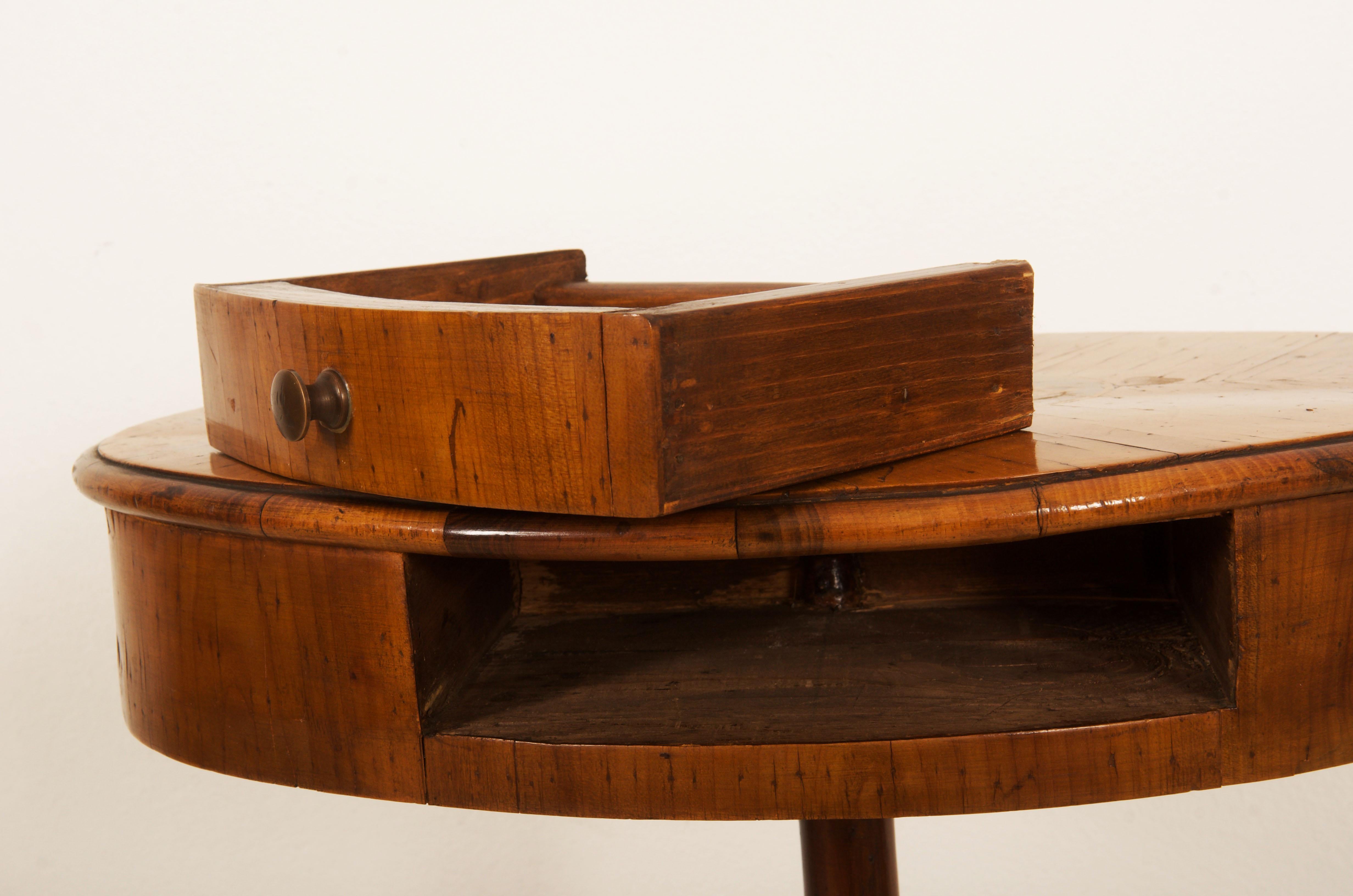 Table d'appoint Biedermeier en vente 2