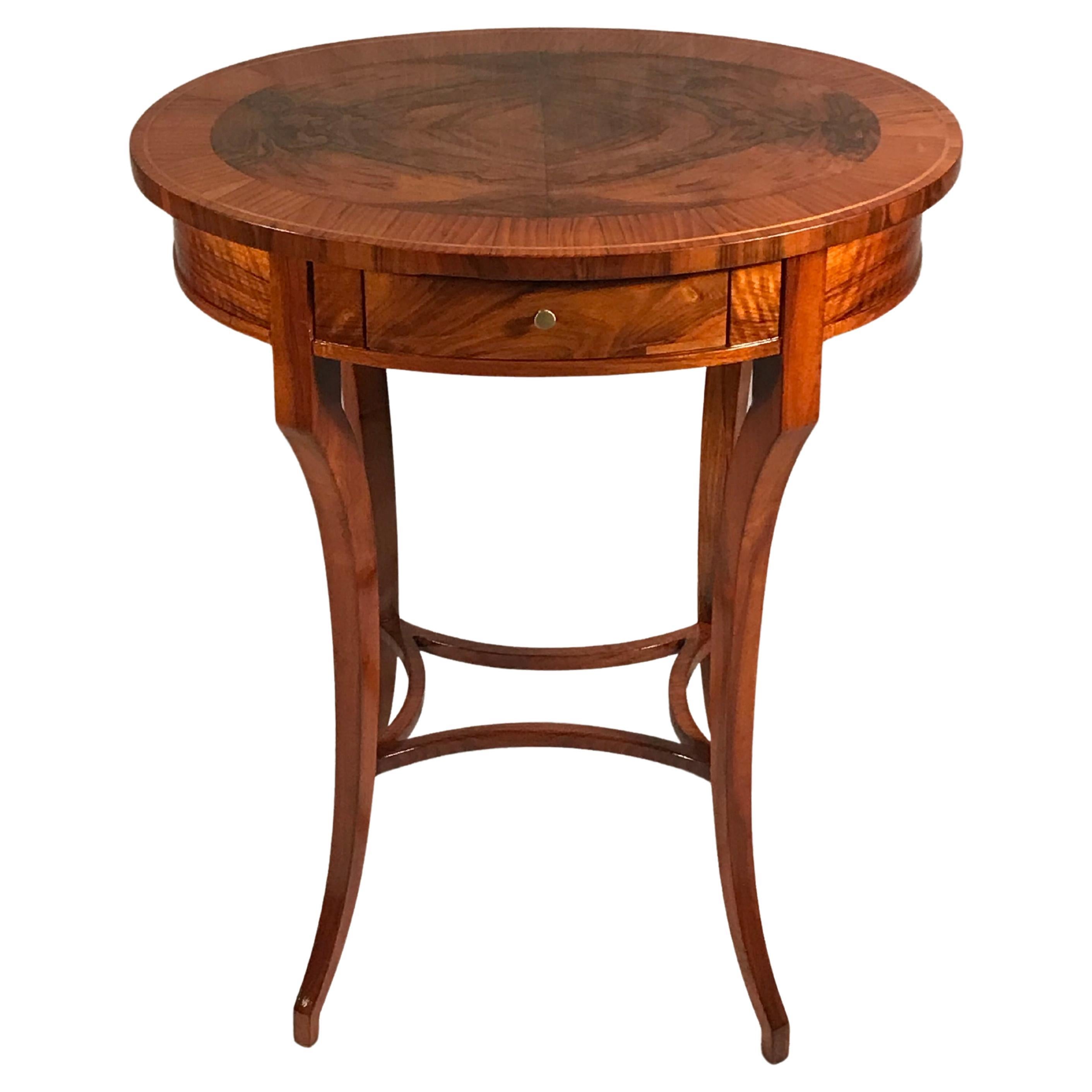 Biedermeier Side Table, Germany 1820, walnut For Sale