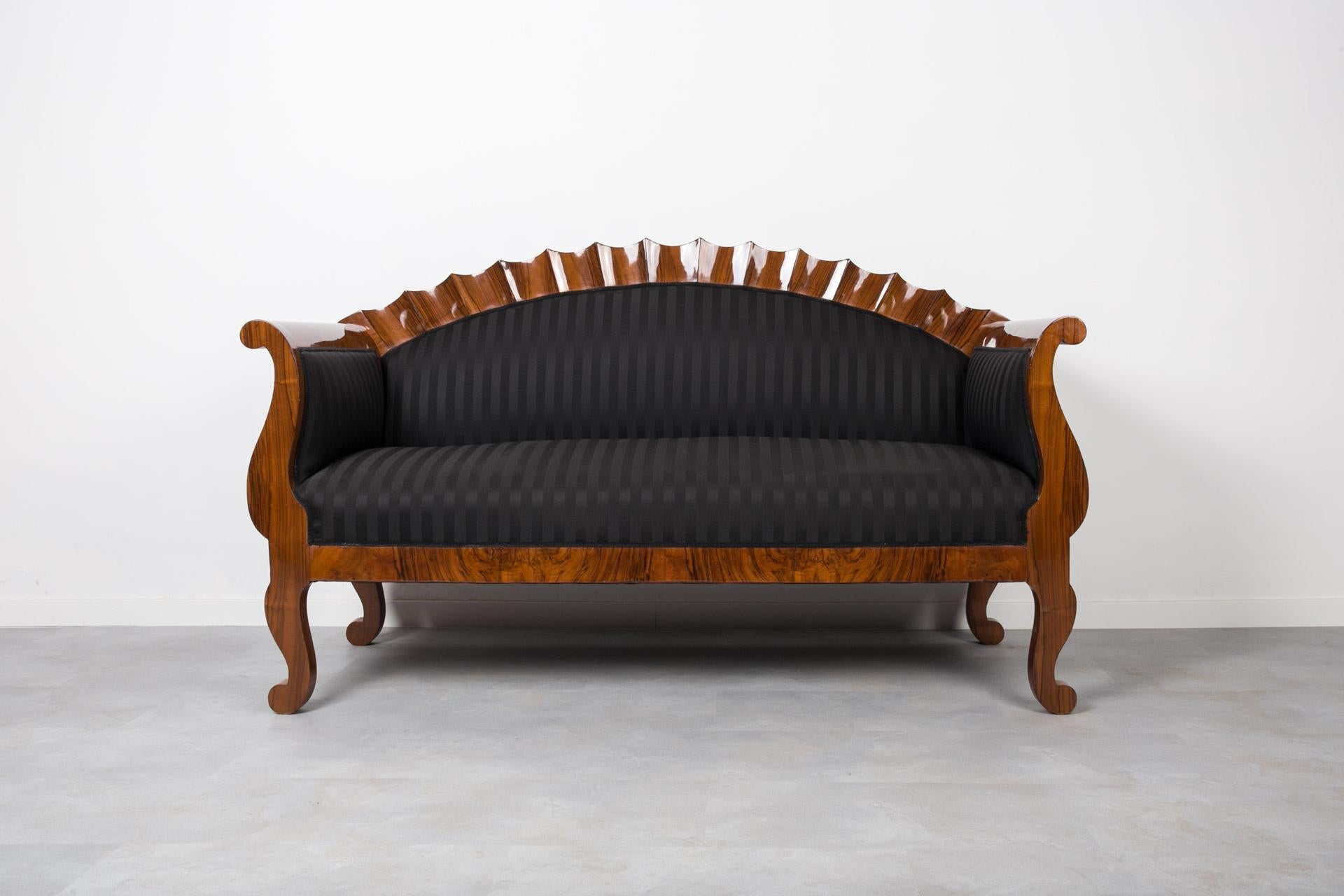 Biedermeier Sofa and 4 Dining Chairs,  Germany, 19th Century In Good Condition In Wrocław, Poland