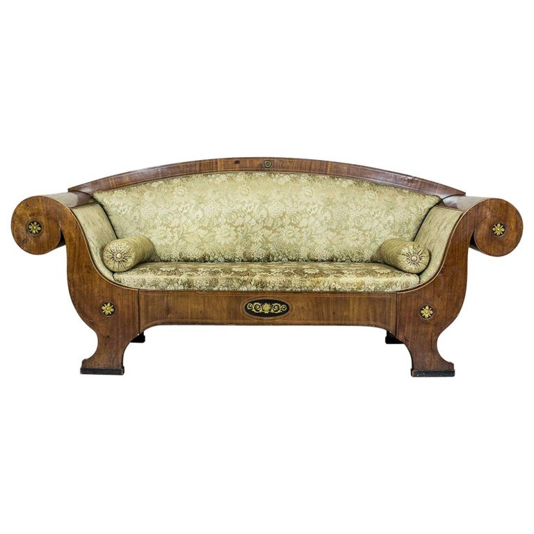Antike Groß Biedermeier-Sofa in Grün mit Messingdetails, um 1860 im Angebot  bei 1stDibs