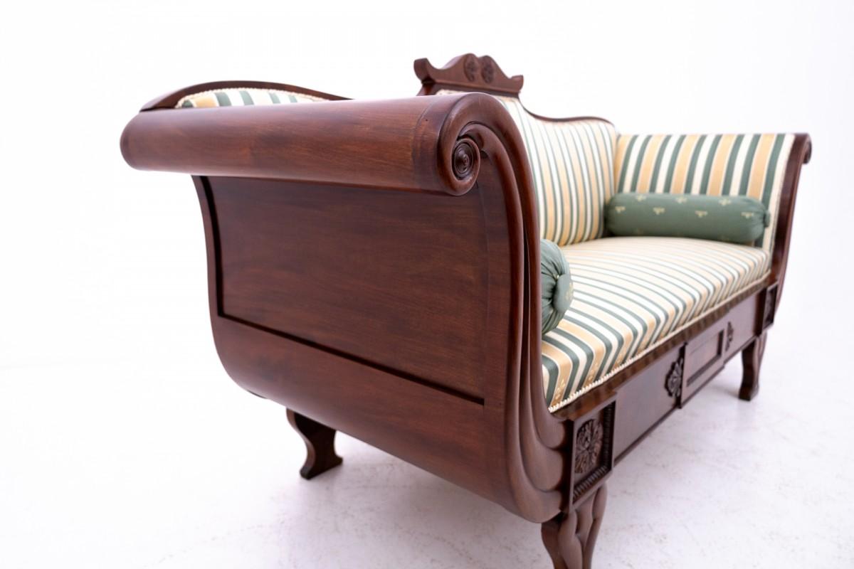 Biedermeier-Sofa, Nordeuropa, um 1860. im Angebot 3