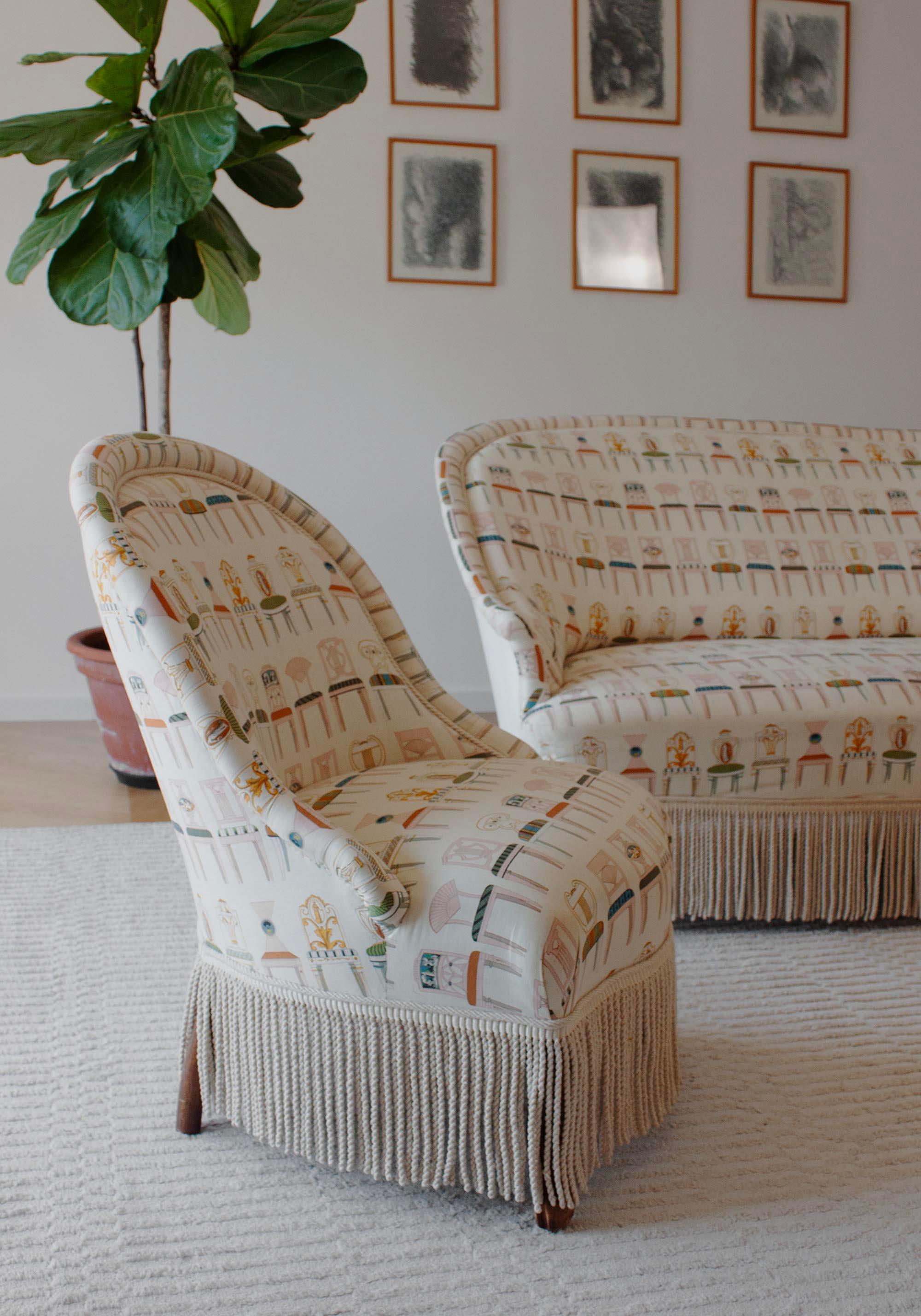 Sofá Biedermeier, Dos Sillones Tapizados en Textil Motivo Silla Karl Lagerfeld en venta 9