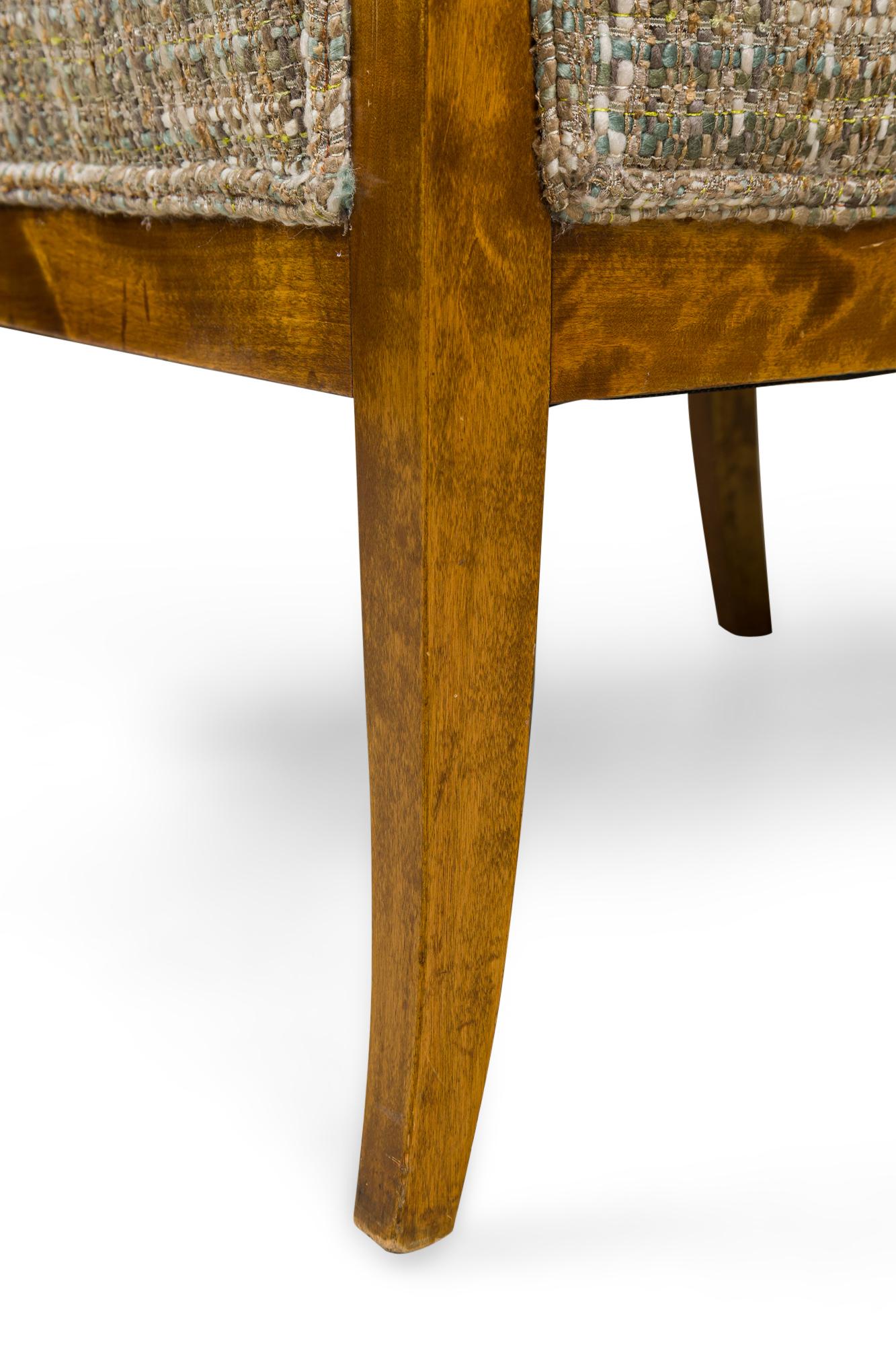 Sillón Biedermeier Respaldo Cuadrado Abedul en Bueno estado para la venta en Queens, NY