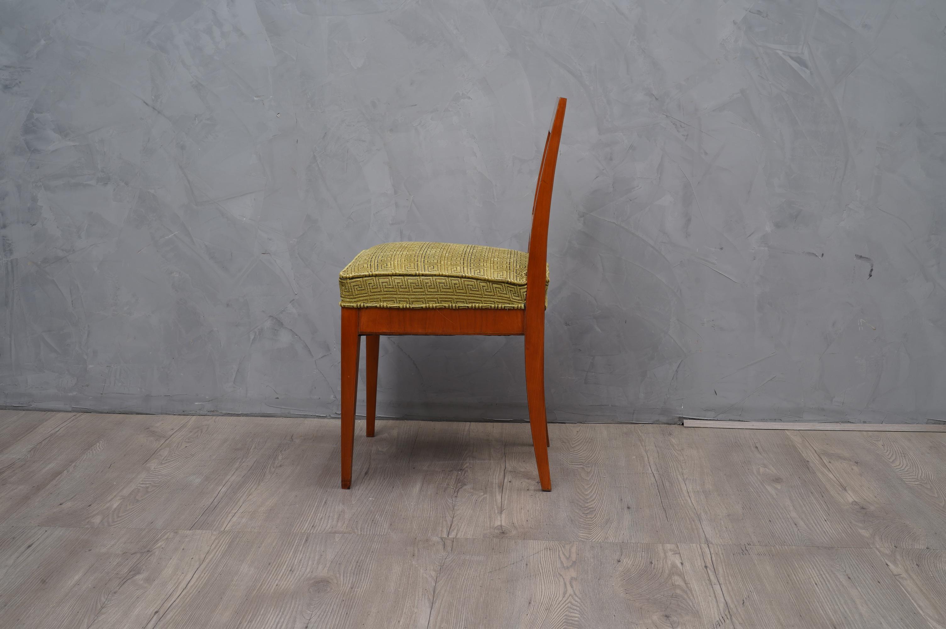 Biedermeier Squared Walnut and Geometric Green Velvet Austrian Chairs, 1850 For Sale 4