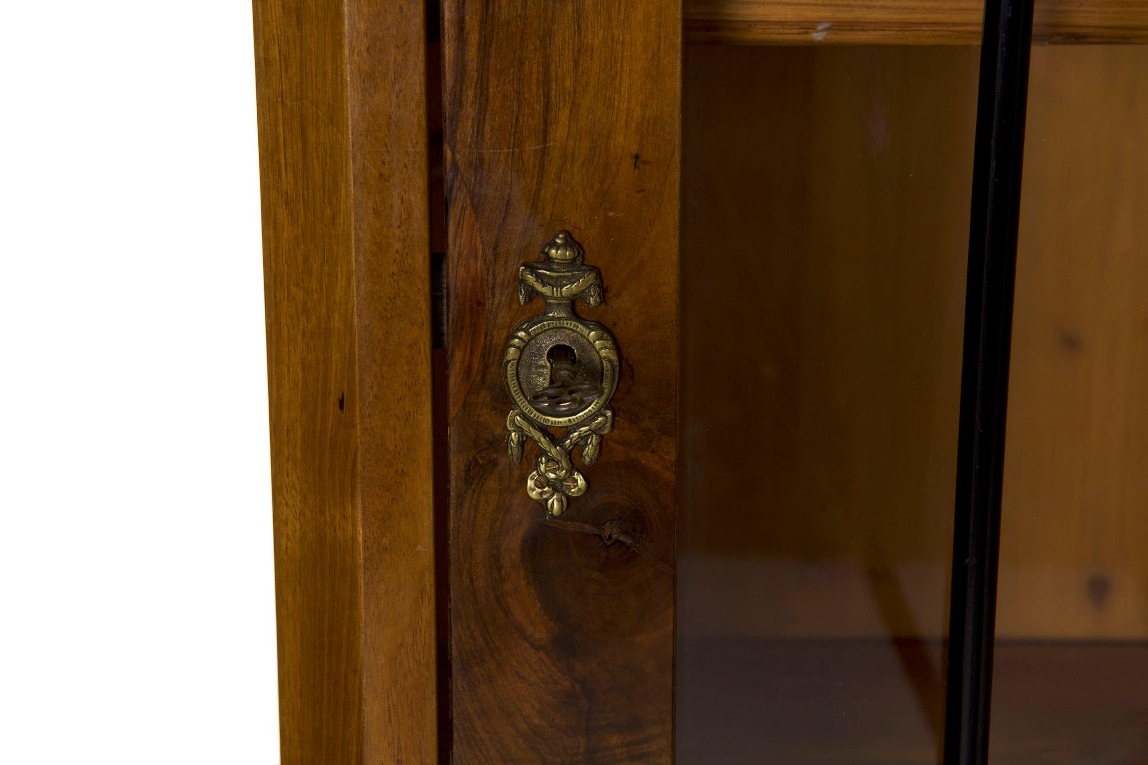 Biedermeier Style Antique Walnut Display Bookcase Cabinet Vitrine 1