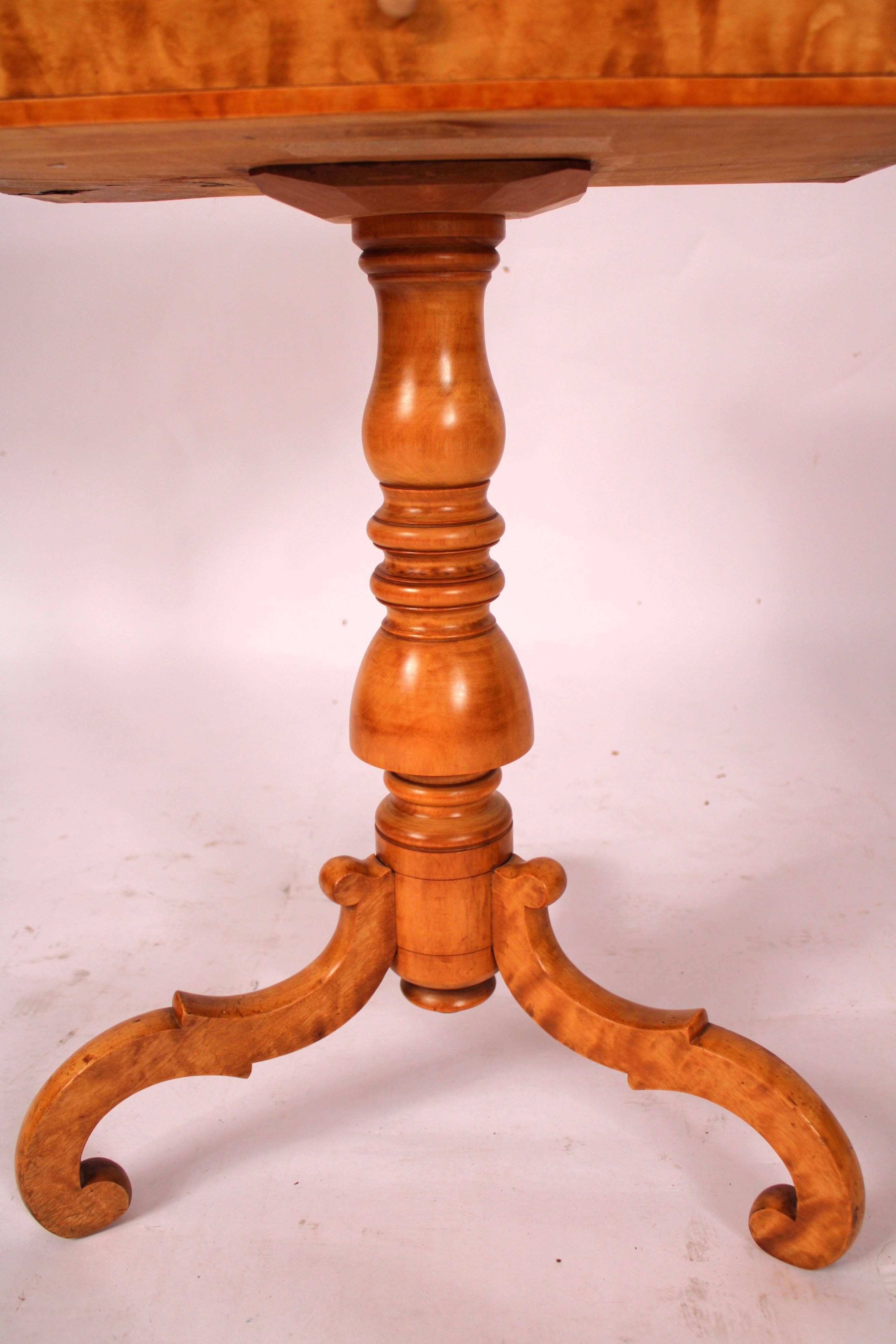 Biedermeier Style Birch Occasional table For Sale 4