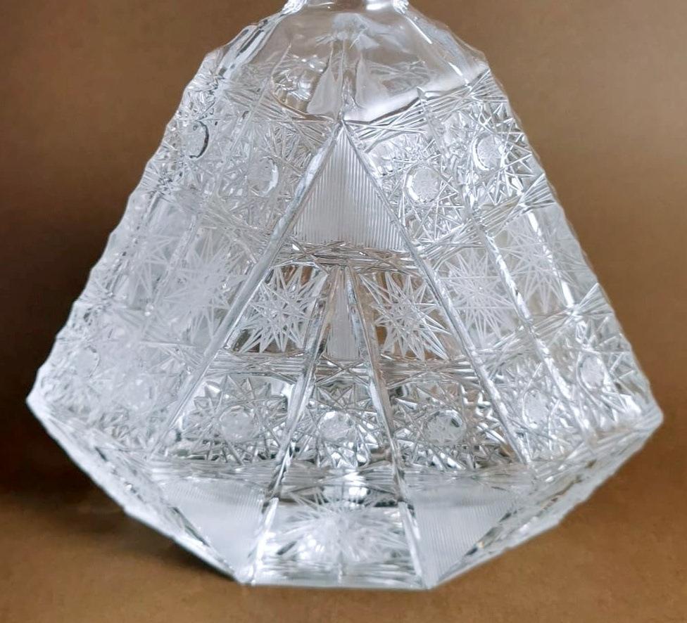 Likörflasche aus Kristall im Biedermeier-Stil mit böhmischem Schliff und Grund im Angebot 3
