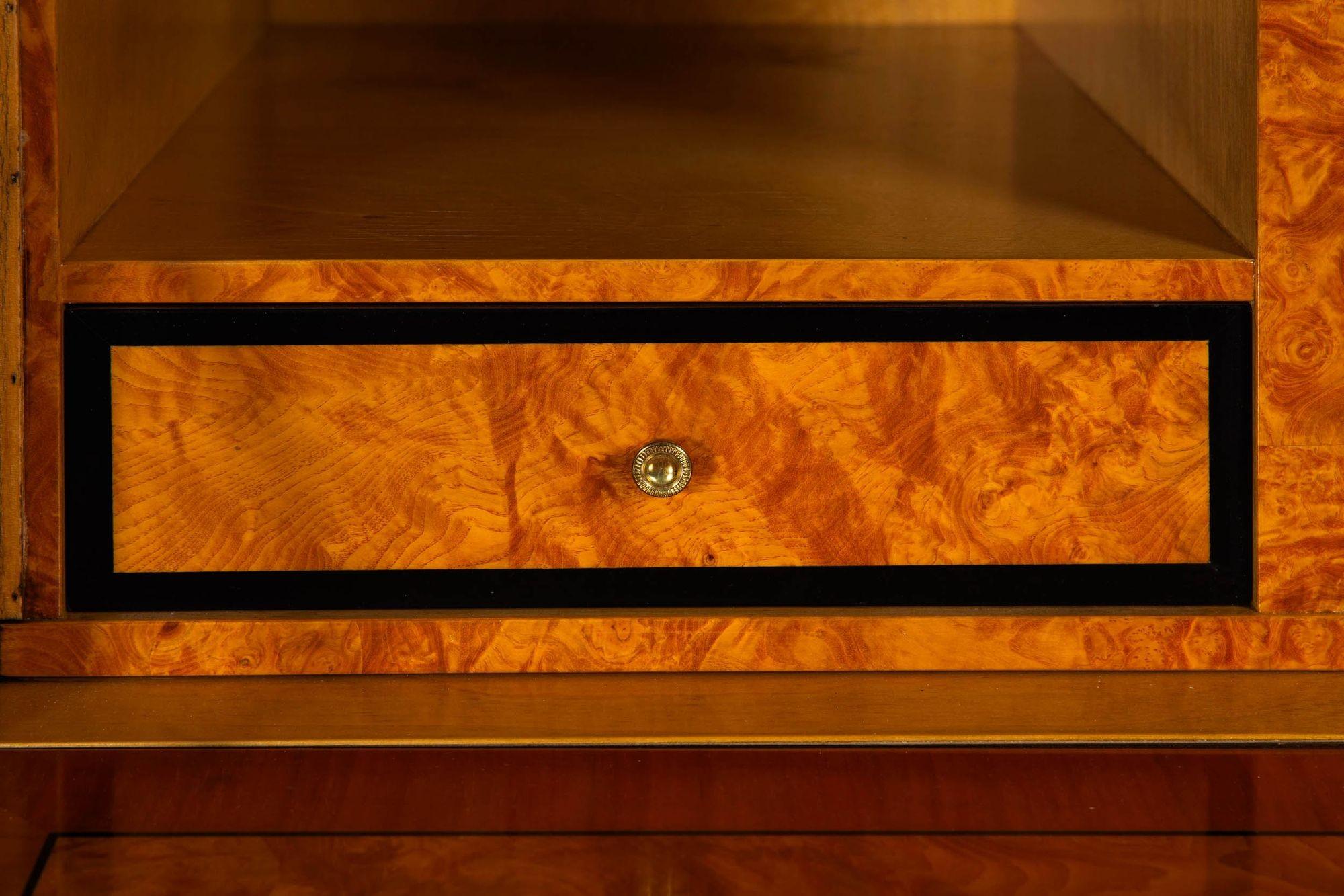 Biedermeier Style Burled Birchwood Secretary Desk by Colombo Mobili For Sale 11