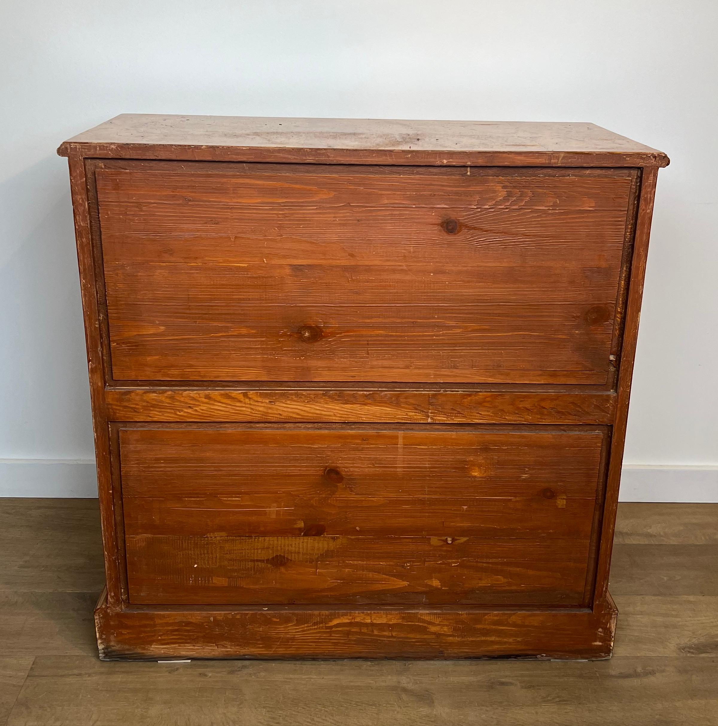 Biedermeier Style Chest of Drawers With Four Drawers in Maple. For Sale 5