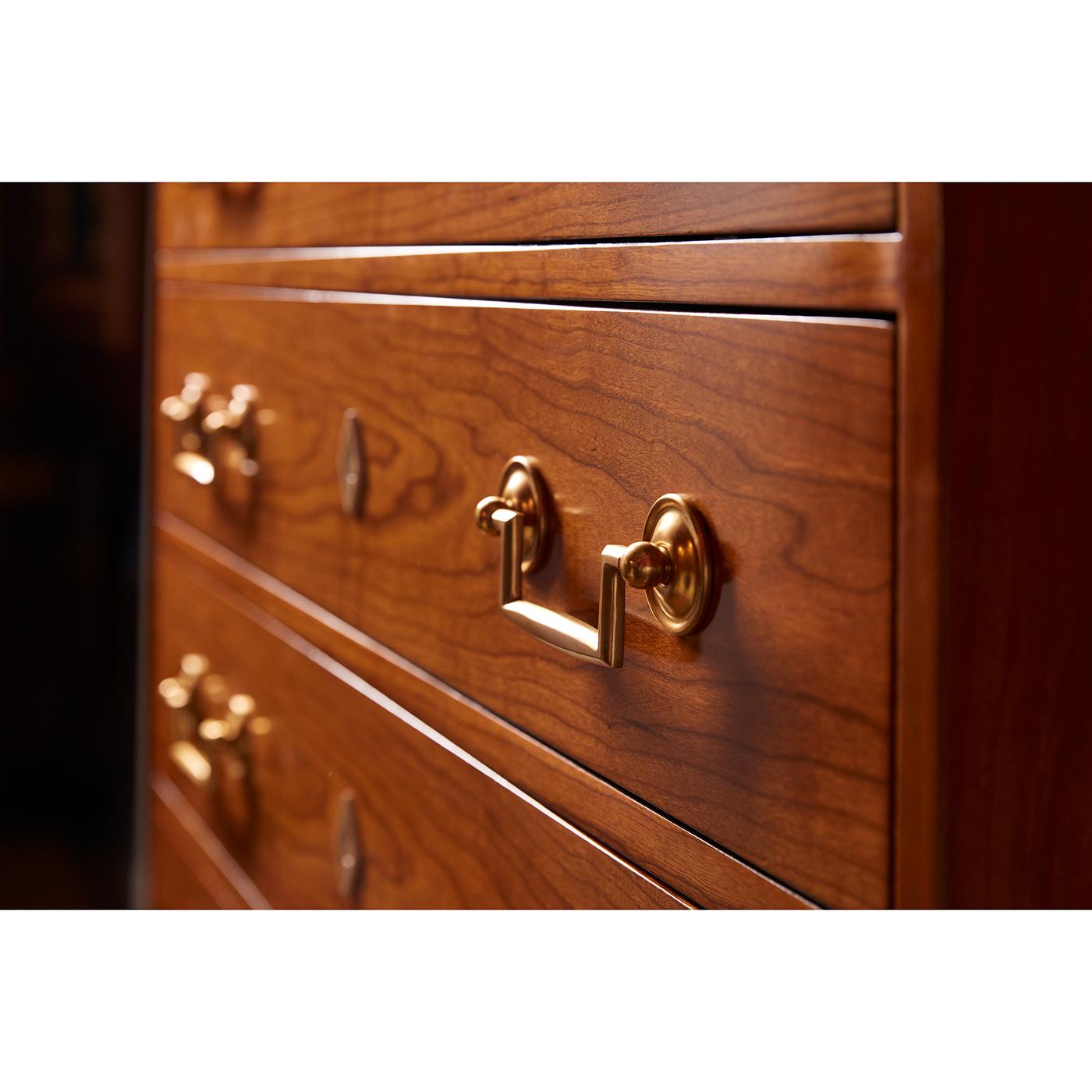 Cómoda estilo Biedermeier Vietnamita en venta