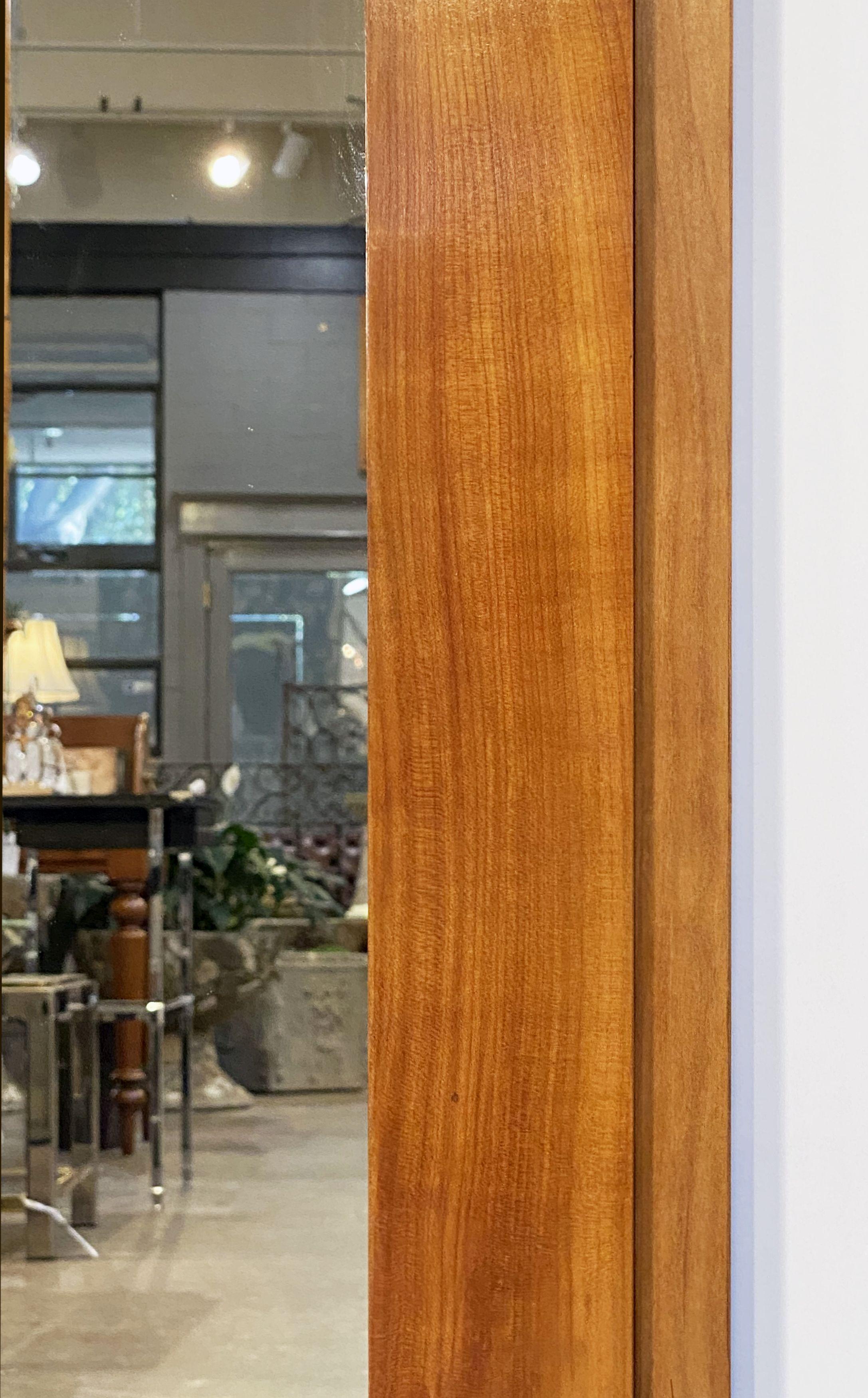 Biedermeier-Pfeilerspiegel aus Kirschbaumholz aus Frankreich  (H 62 1/4 x B 36 1/2) im Angebot 3