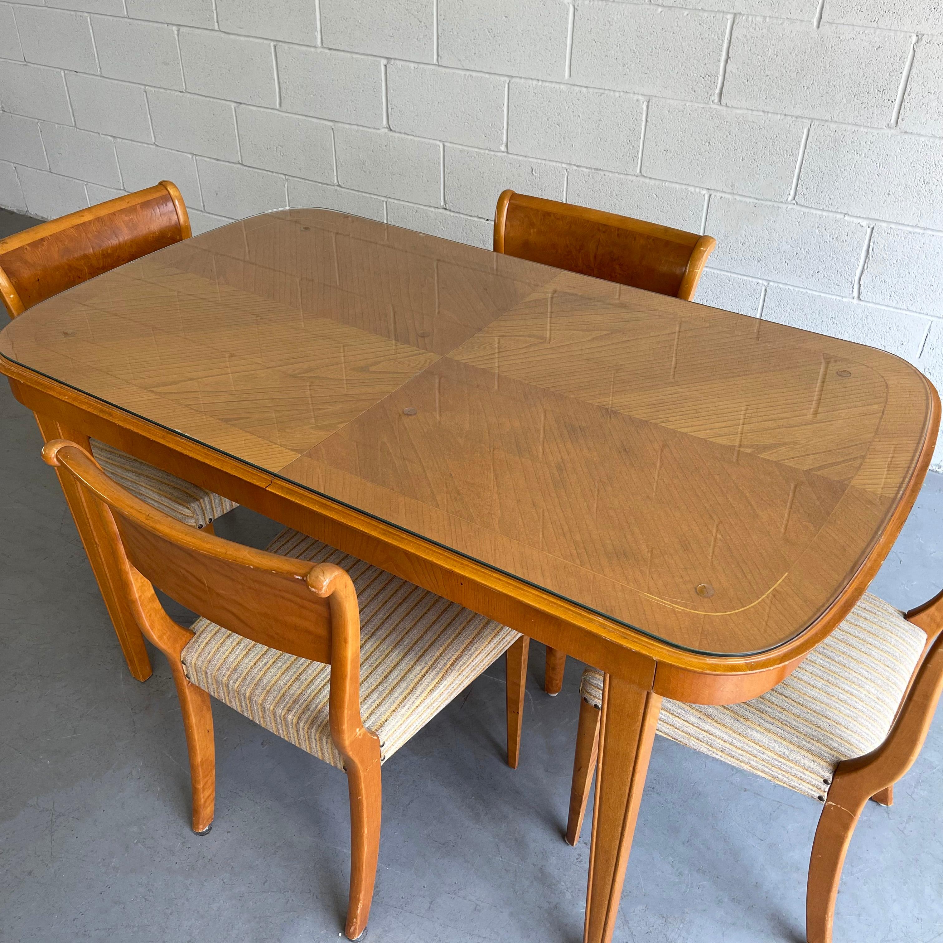 Biedermeier Style Satinwood Extension Dining Set In Good Condition In Brooklyn, NY