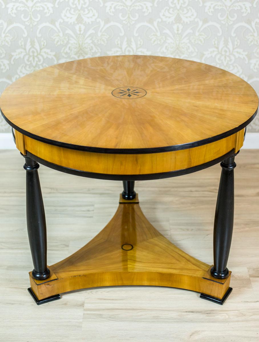 German Biedermeier Table Veneered with Rosewood, circa 1860
