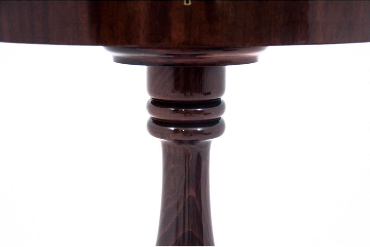 Biedermeier Thread Table, Northern Europe, Around 1880, After Renovation For Sale 4