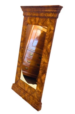 Specchio da parete Biedermeier in noce, Germania meridionale, 1830 circa