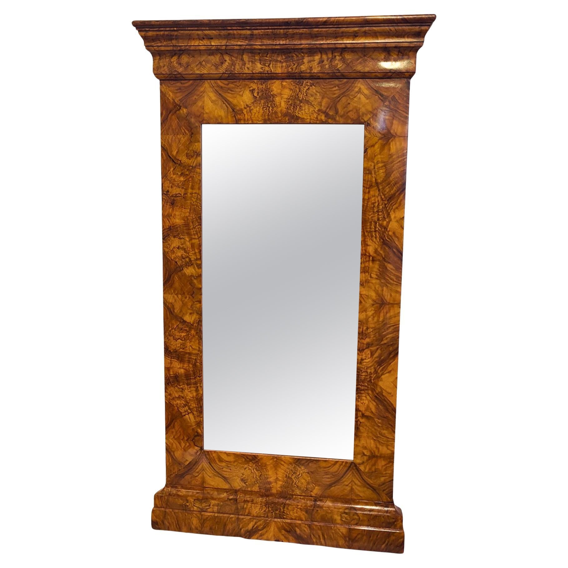 Biedermeier Wall Mirror in Walnut, South Germany, circa 1830