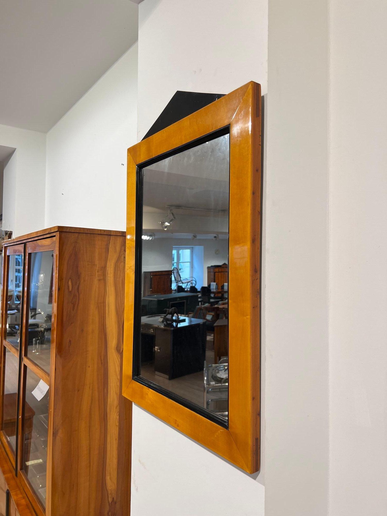 Biedermeier Wall Mirror, Maple, Ebonized, Southern Germany circa 1820 For Sale 1
