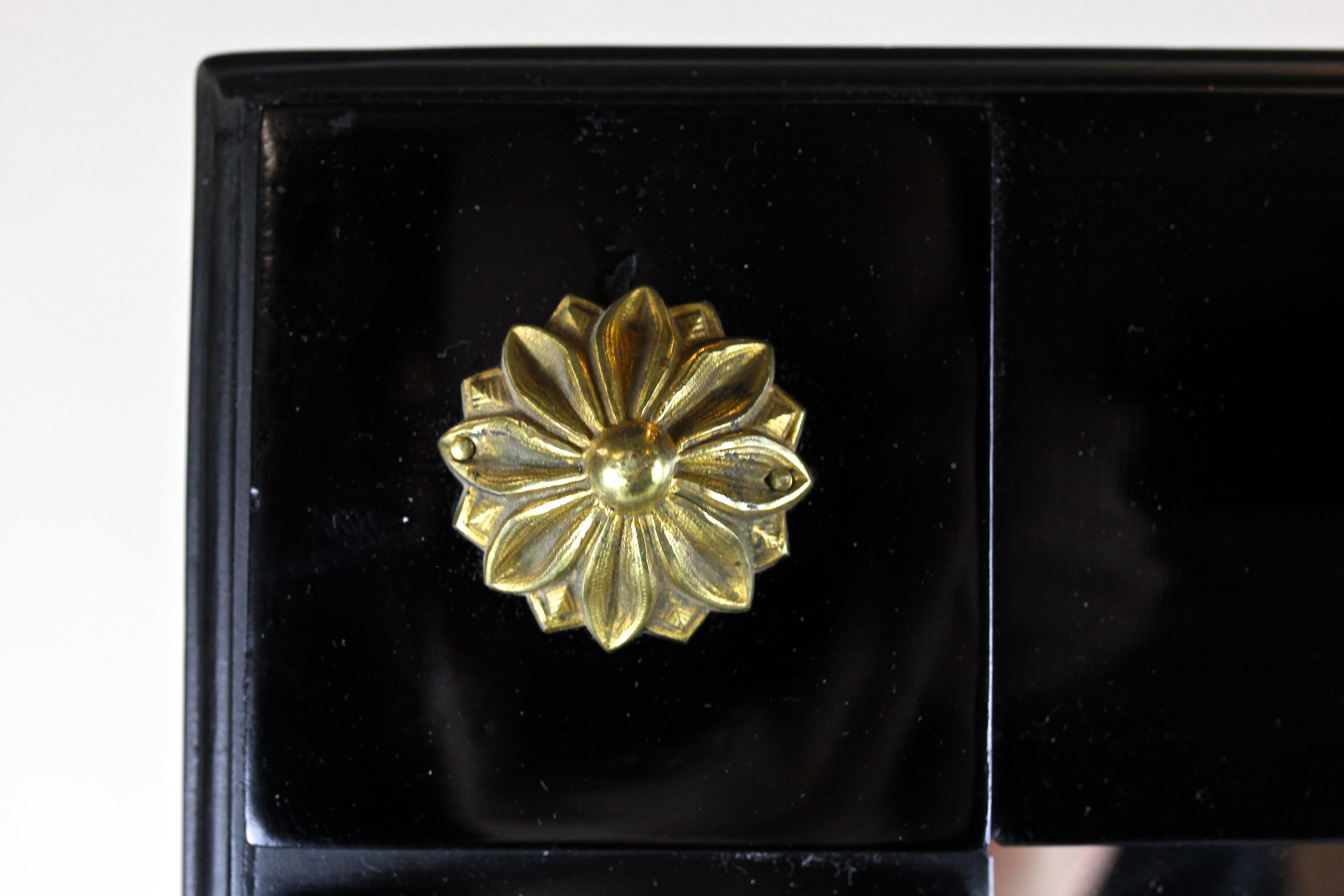 Biedermeier Wall Mirror with Brass Flowers Shellac Polished, Austria, circa 1850 1