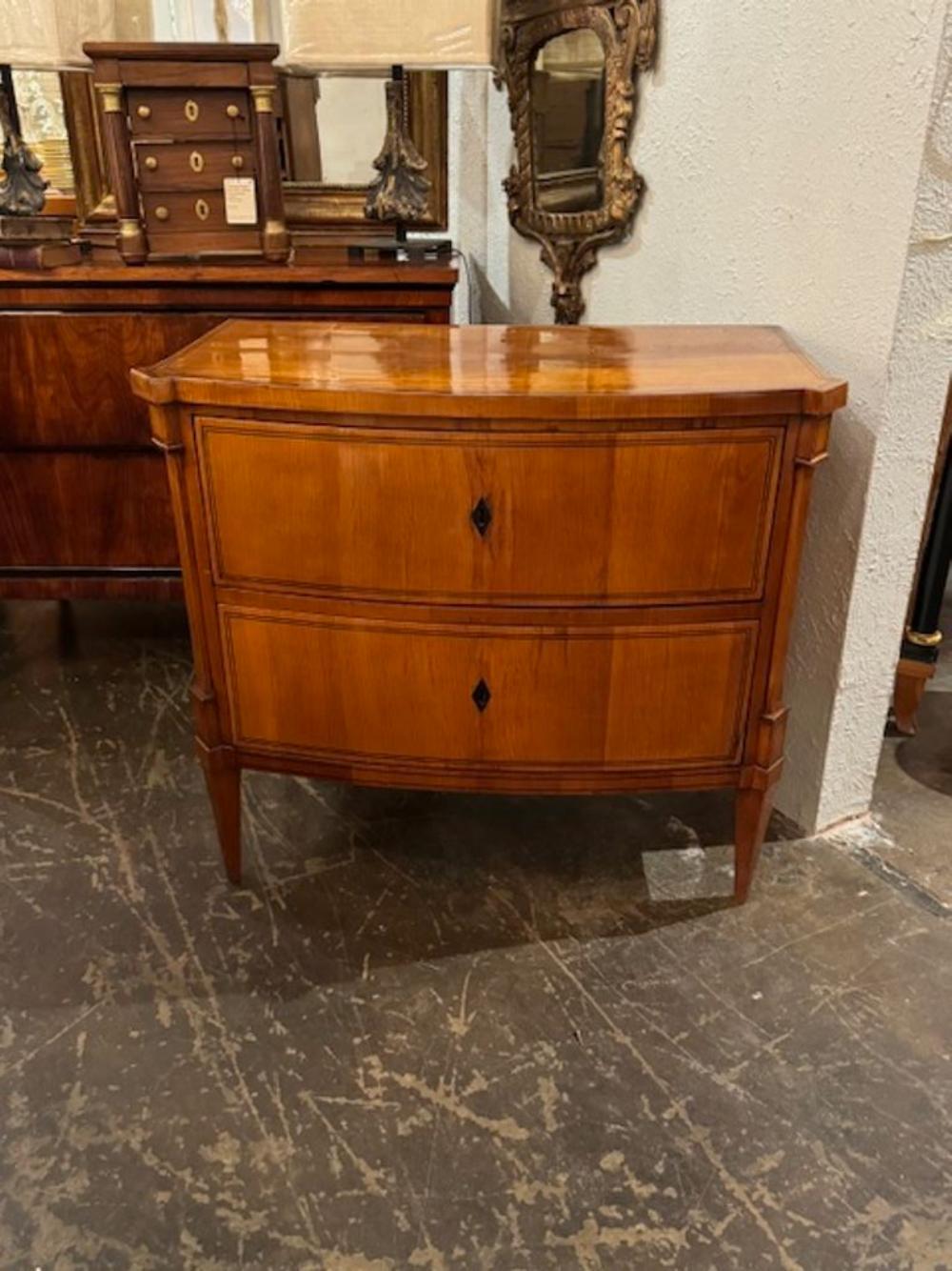 Cassapanca Biedermeier in noce in vendita 2