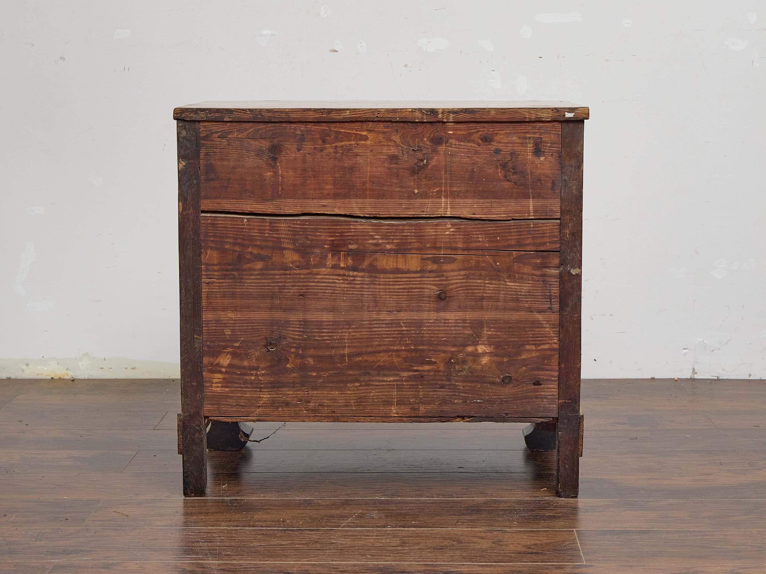 Cassapanca in noce Biedermeier con accenti ebanizzati e supporti figurativi, XIX secolo in vendita 3