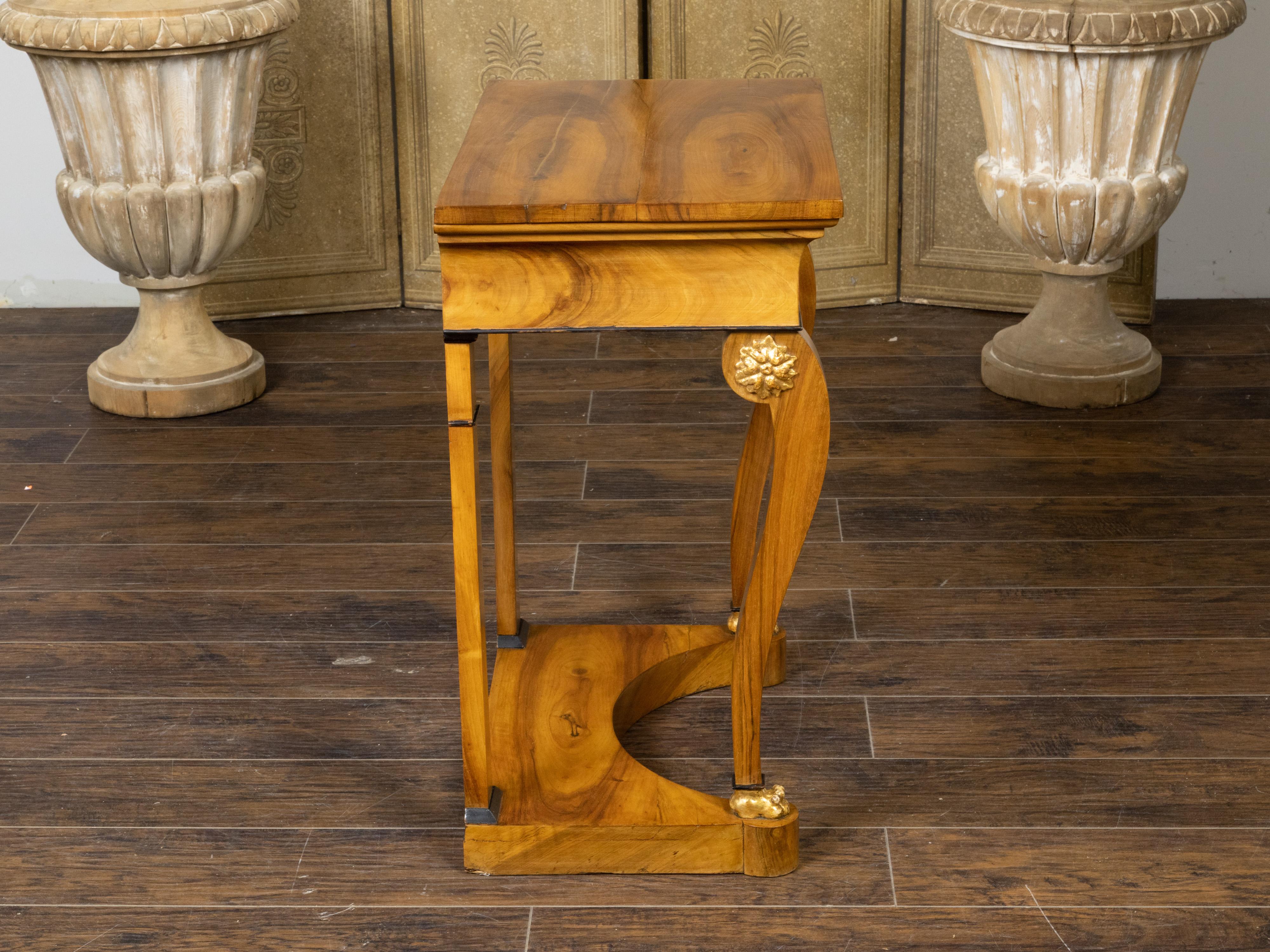 Biedermeier Walnut Console Table with Large Volutes, Pilasters and Gilt Accents For Sale 1