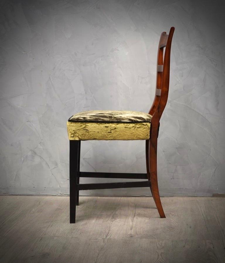 Biedermeier Walnut Wood and Velvet Austrian Chair, 1820 For Sale 1