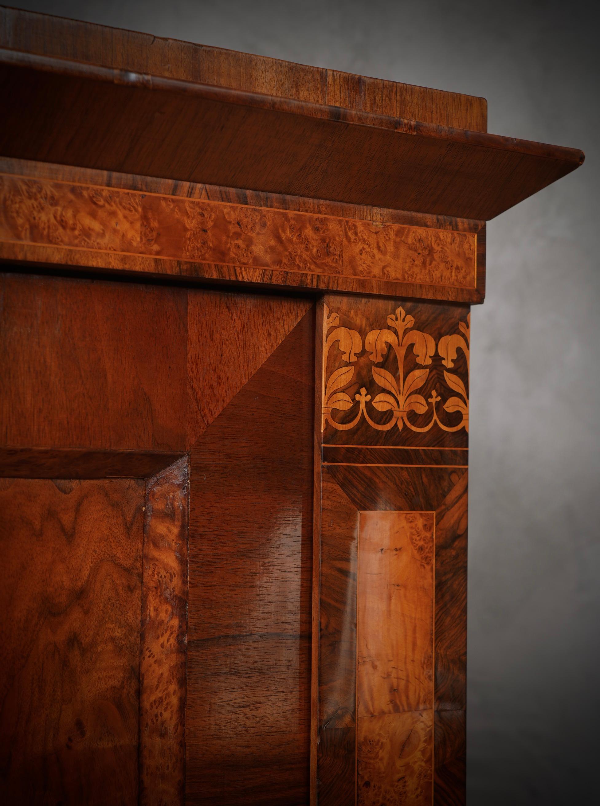 Biedermeier Walnut Wood Wardrobes and Armoires, 1840 6