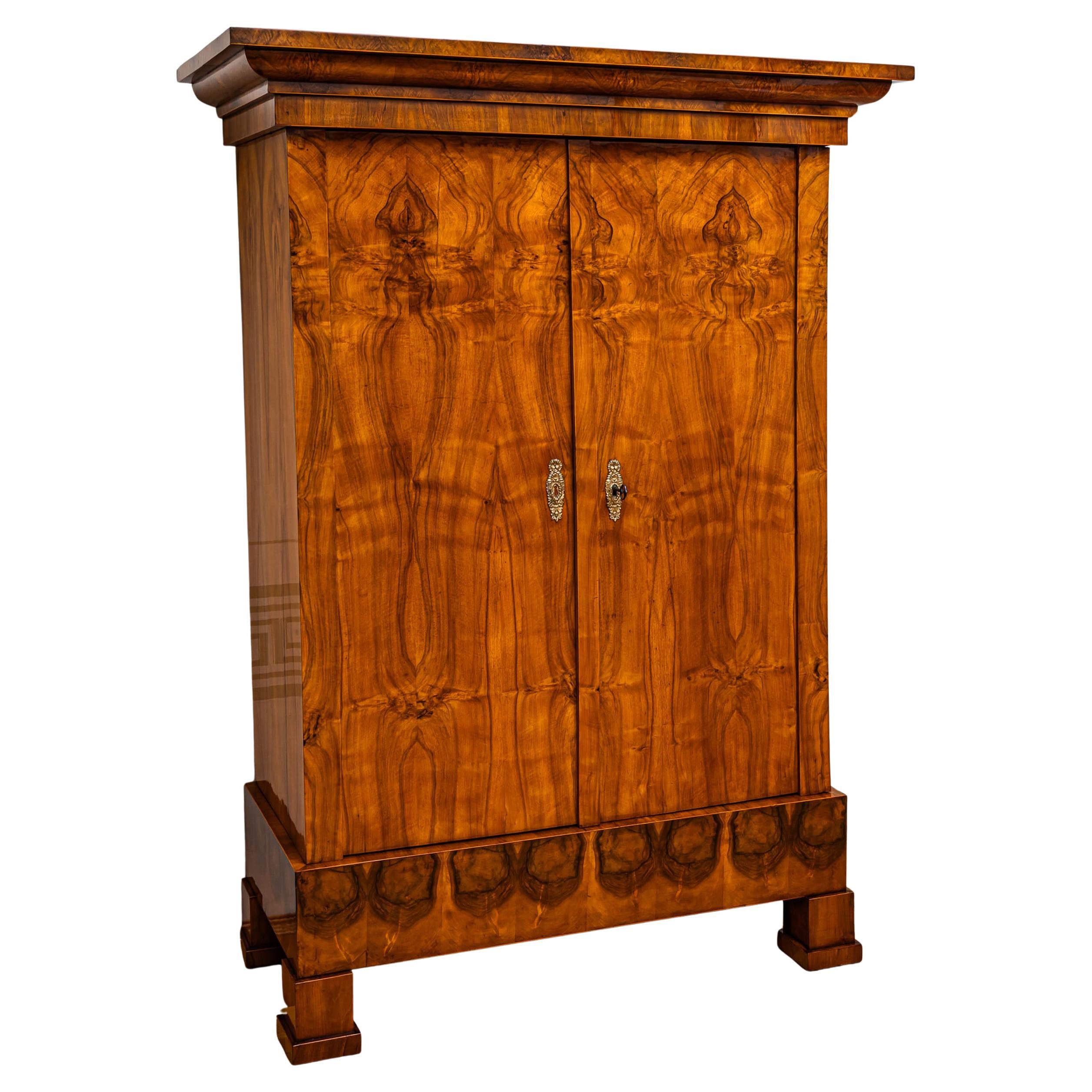 Biedermeier Wardrobe, Hand-Polished Walnut, Germany, Circa 1825
