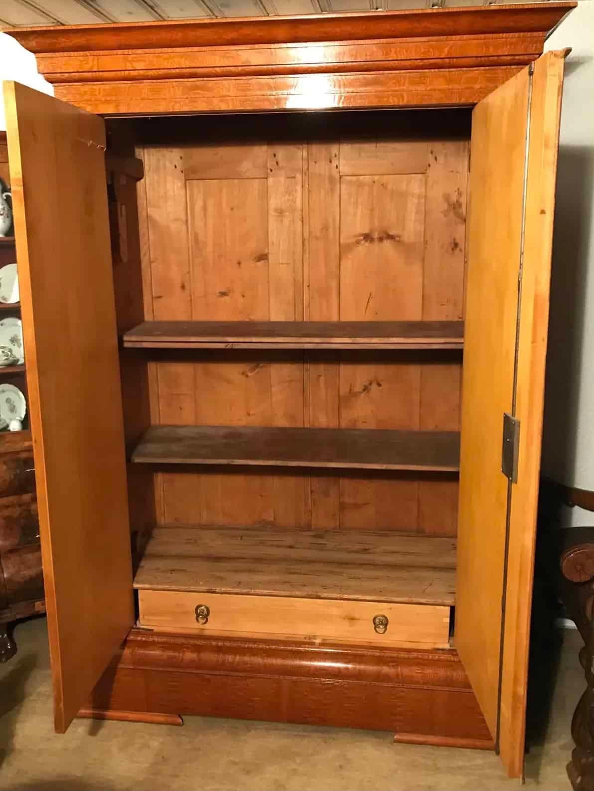 Armoire Biedermeier 1810-20 Bon état - En vente à Leimen, DE