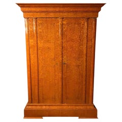 Armoire Biedermeier 1810-20