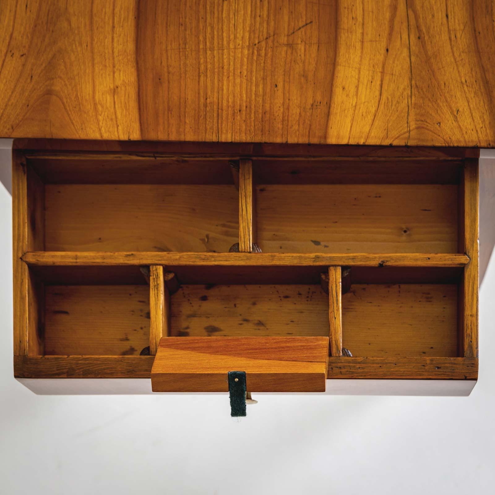 Mesa de trabajo Biedermeier, hacia 1820 Pulido en venta