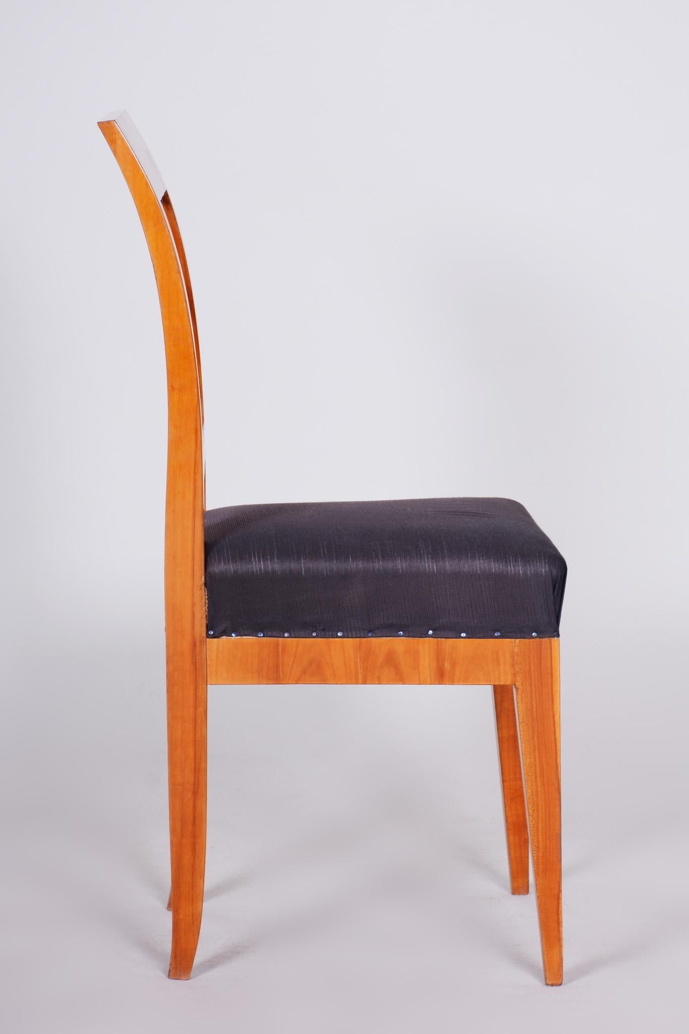 Biedermeir Dining Chair, Made in Czechia 1830s, Restored Cherry Tree For Sale 1