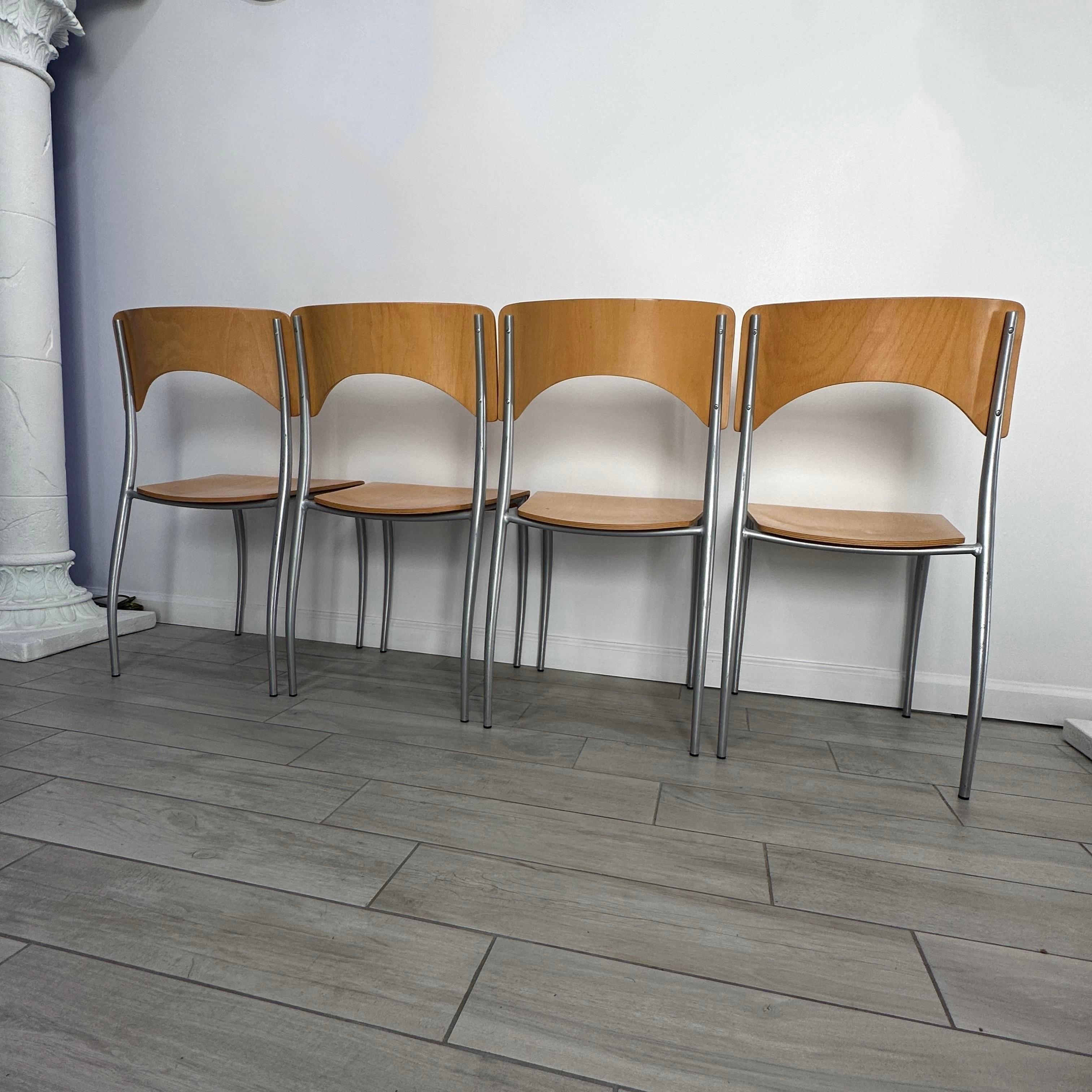 Bieffeplast Italia Sillas apilables de contrachapado curvado- S/4 en venta 4