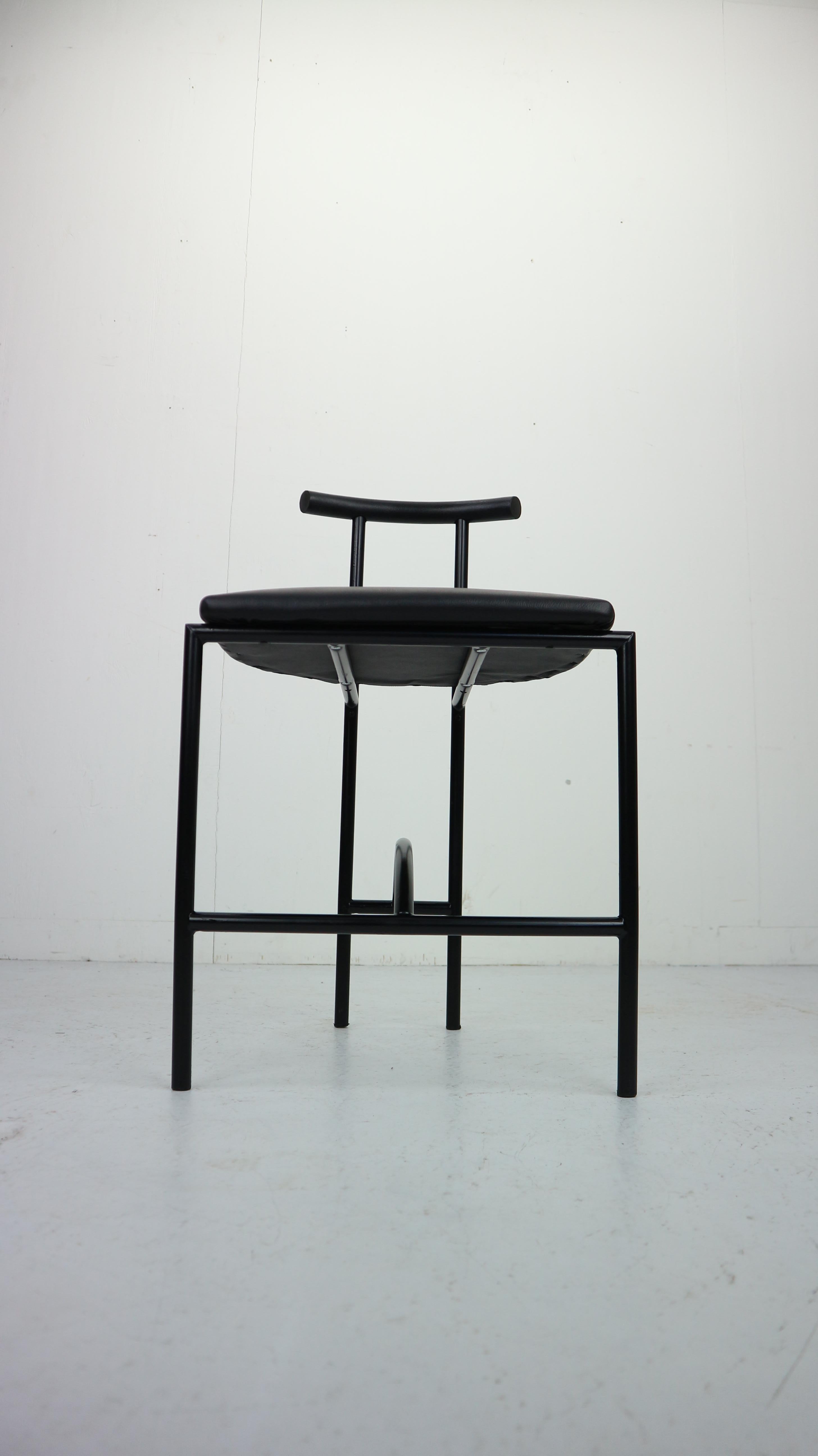 Mid-Century Modern Bieffeplast 'Tokyo' Chair by Rodney Kinsman, 1985, Italy