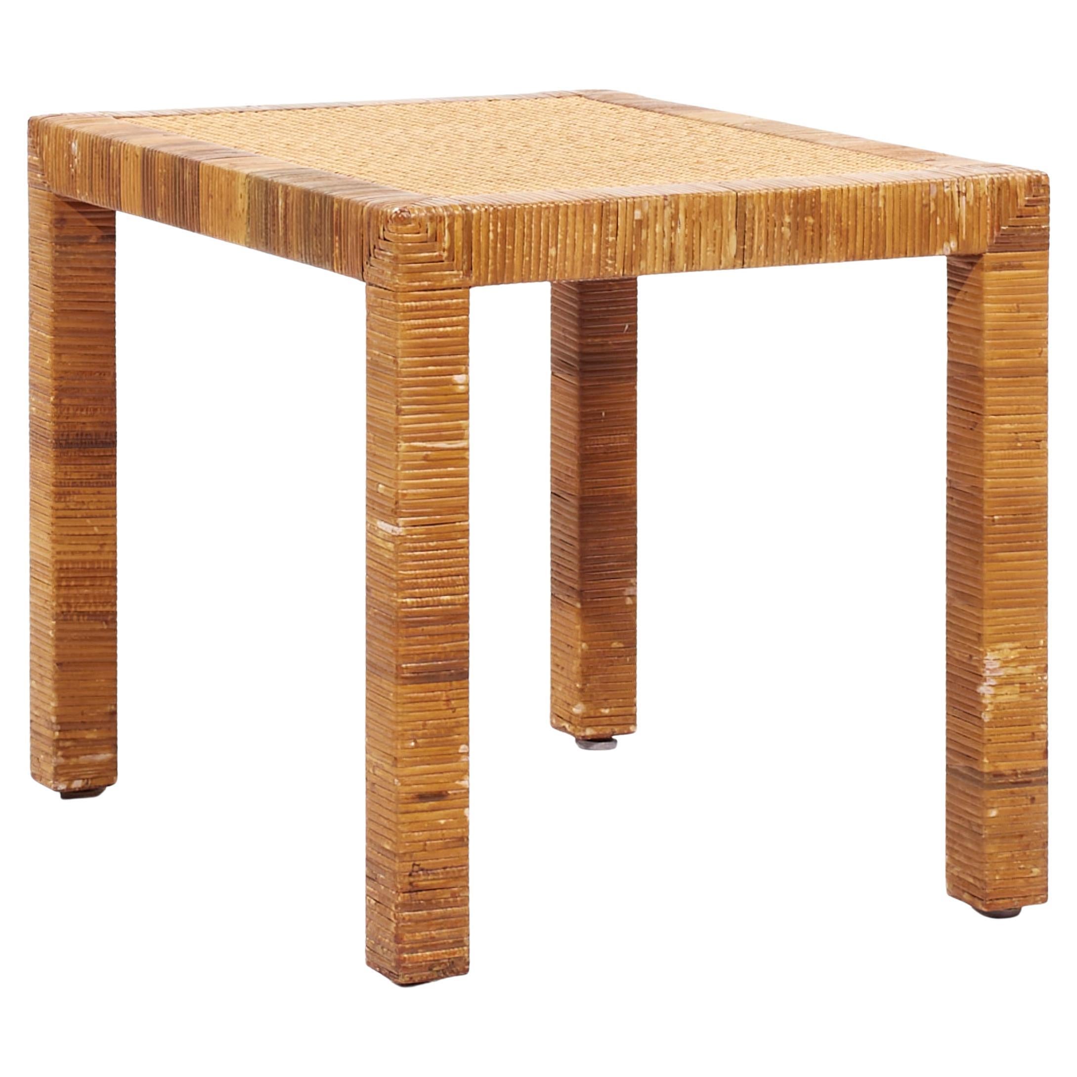 Bielecky Brothers Beistelltisch aus Rattan, Schilfrohr und Messing aus der Mitte des Jahrhunderts