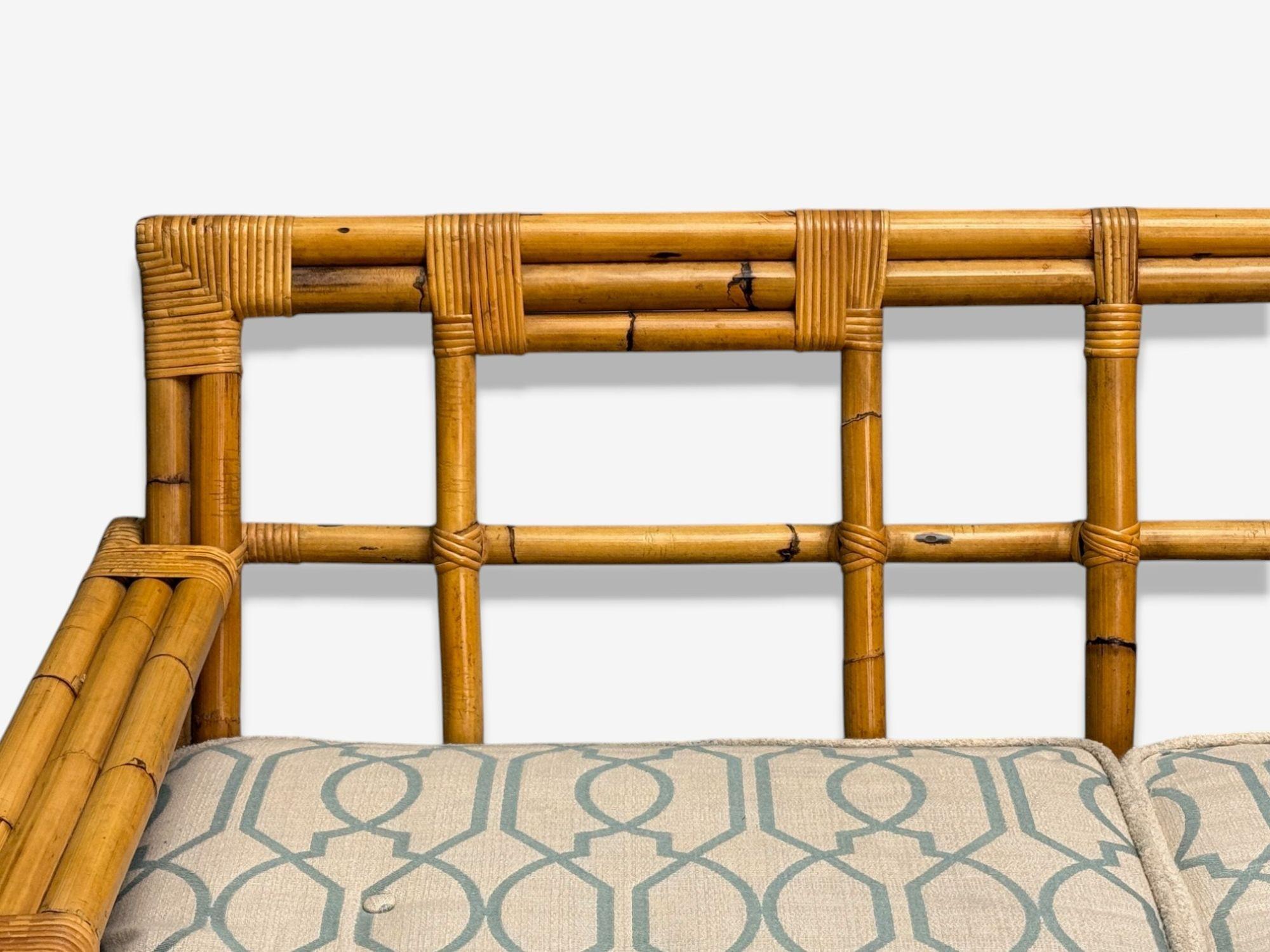 Bielecky Brothers, moderne, grand canapé trois mers, rotin, bambou, États-Unis, 21e siècle en vente 1
