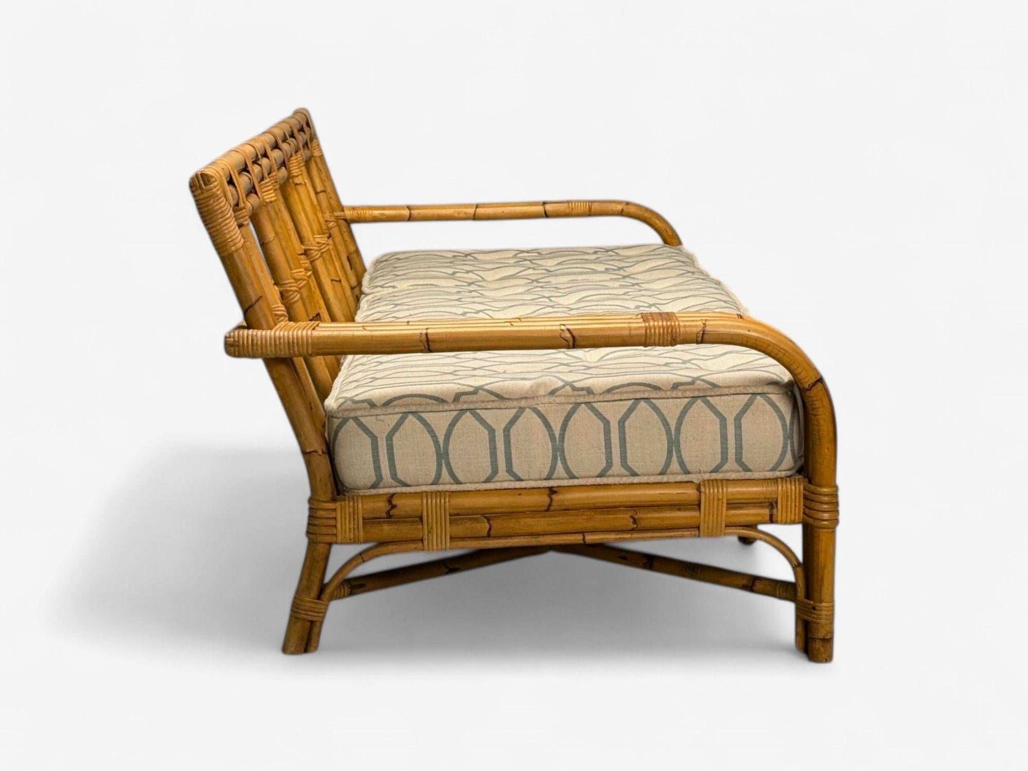 Bielecky Brothers, moderne, grand canapé trois mers, rotin, bambou, États-Unis, 21e siècle en vente 2