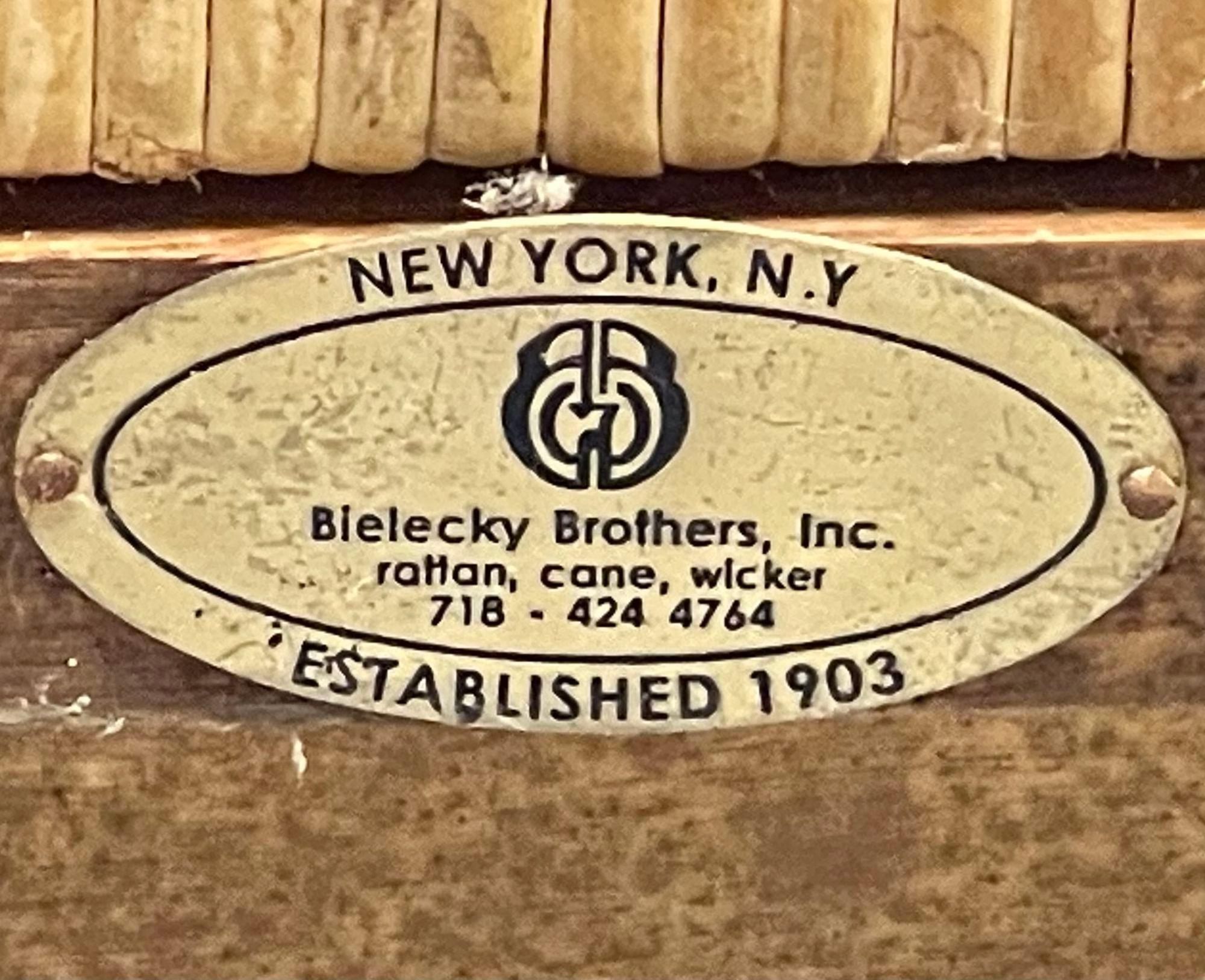 Bielecky Brothers, Moderne Beistelltische, Schilfrohr-Wickel, Glas, USA, 21. Jahrhundert. im Angebot 3