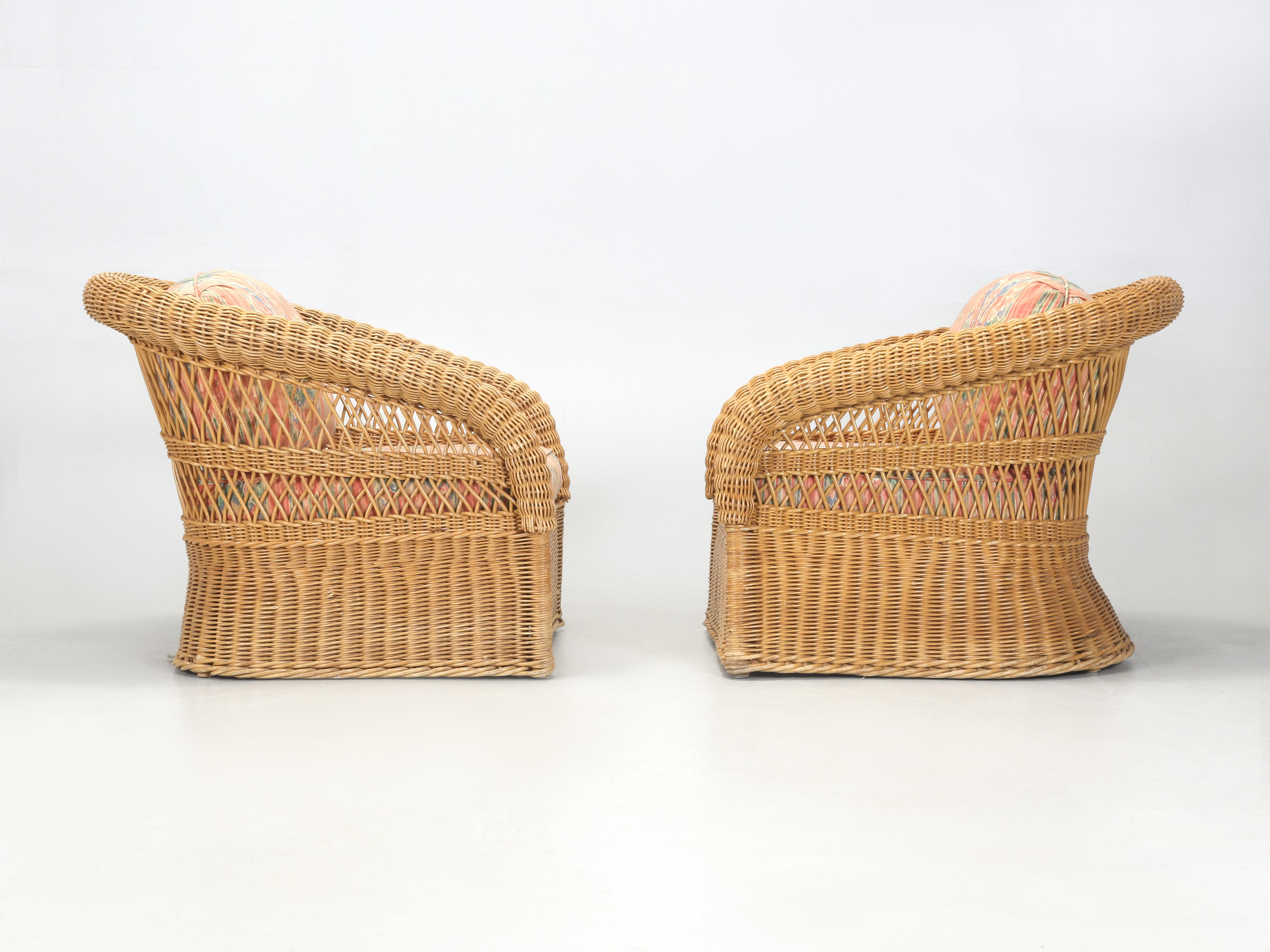 Bielecky Brothers Wicker Suite Sofa, Love Chair, Ottomane, Paar Stühle aus Korbweide, hergestellt in NY im Angebot 4