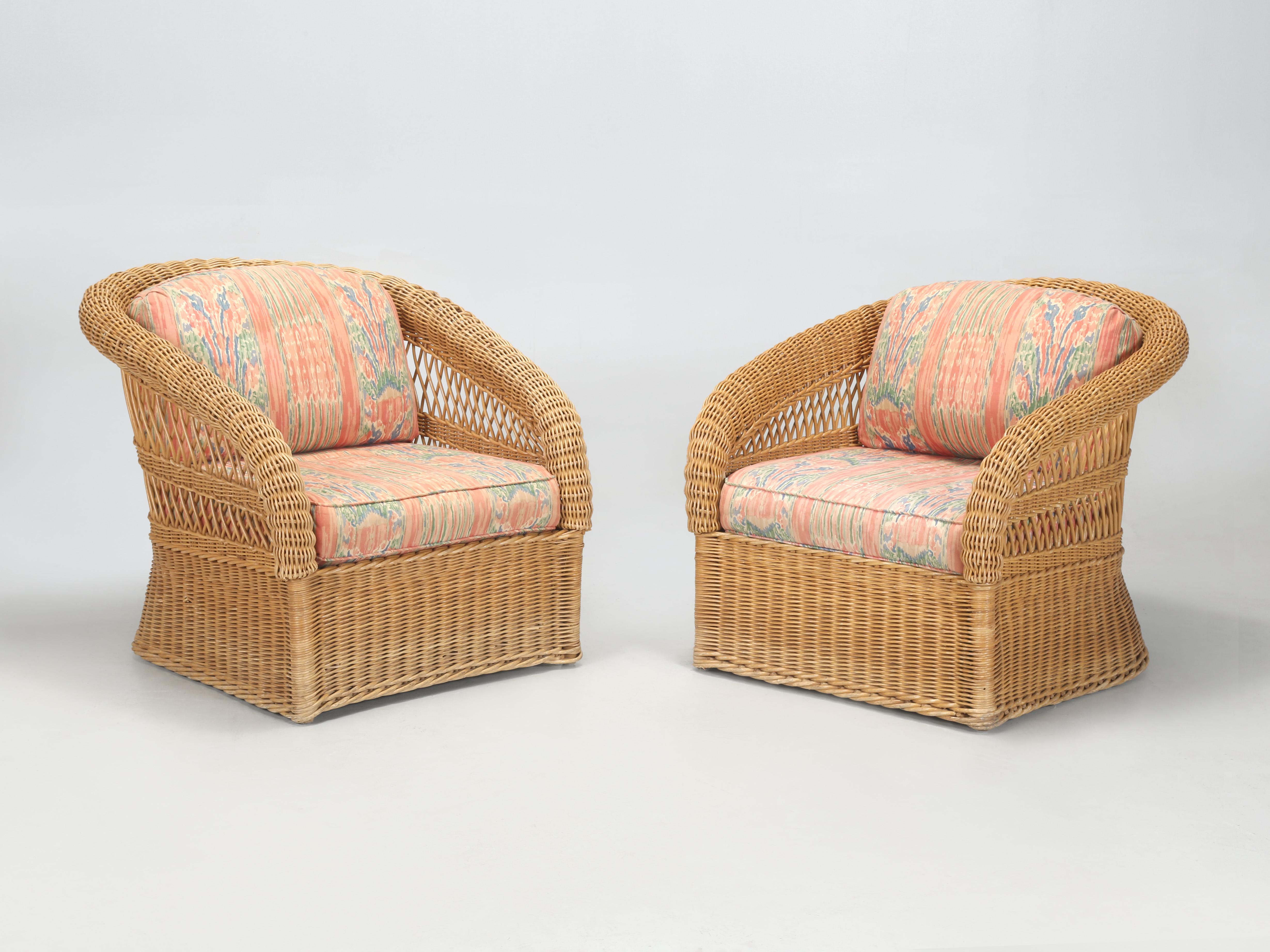 Bielecky Brothers Wicker Suite Sofa, Love Chair, Ottomane, Paar Stühle aus Korbweide, hergestellt in NY im Angebot 1
