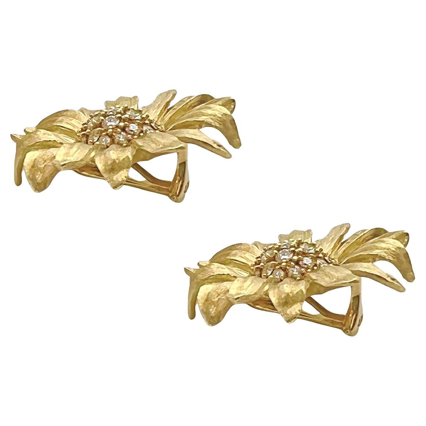Bielka 18k Yellow Gold Diamond Large Sunflower Earrings In Excellent Condition For Sale In Palm Beach, FL