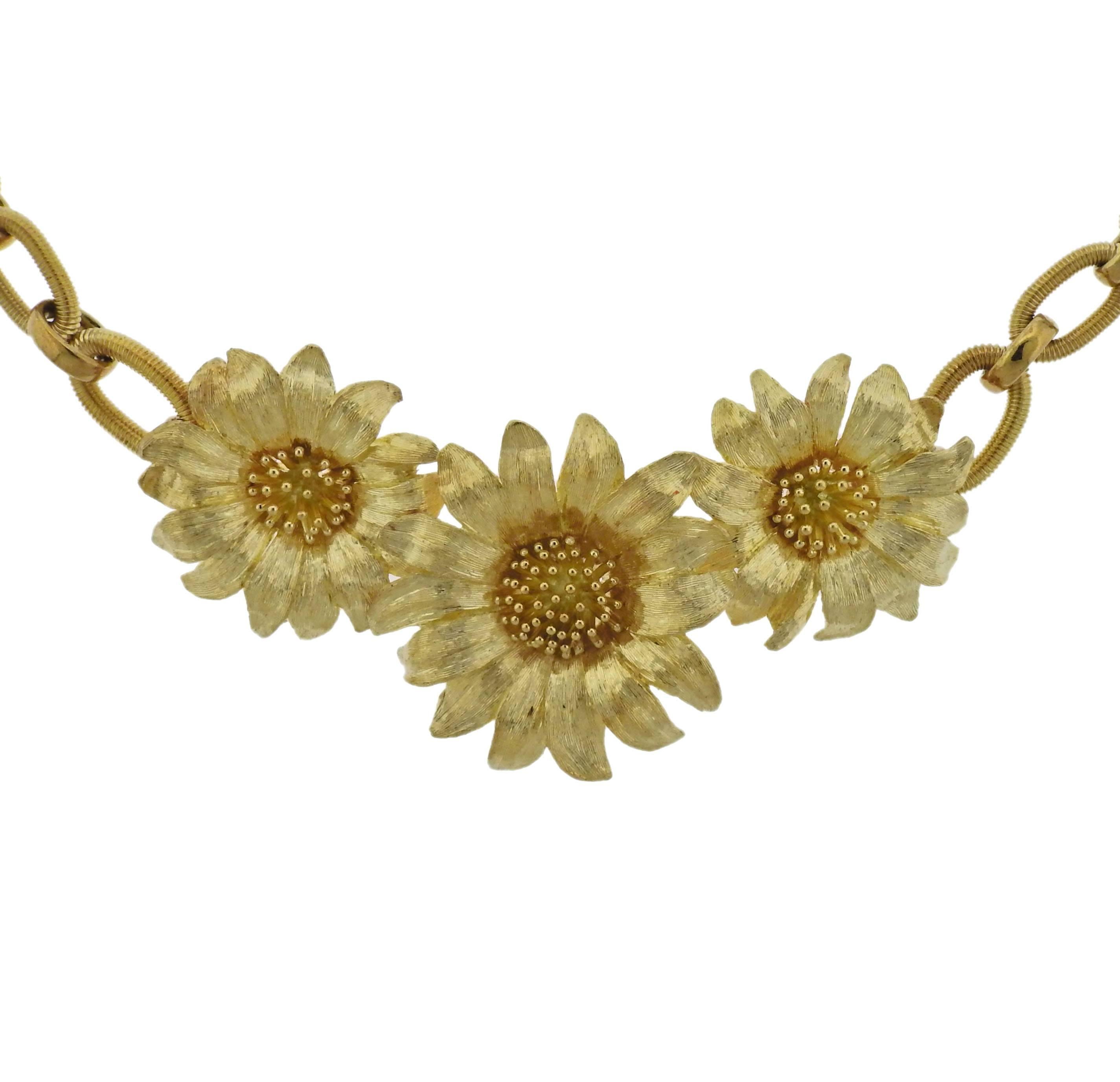  18k yellow gold sunflower necklace, crafted by Bielka. Necklace is 16.5