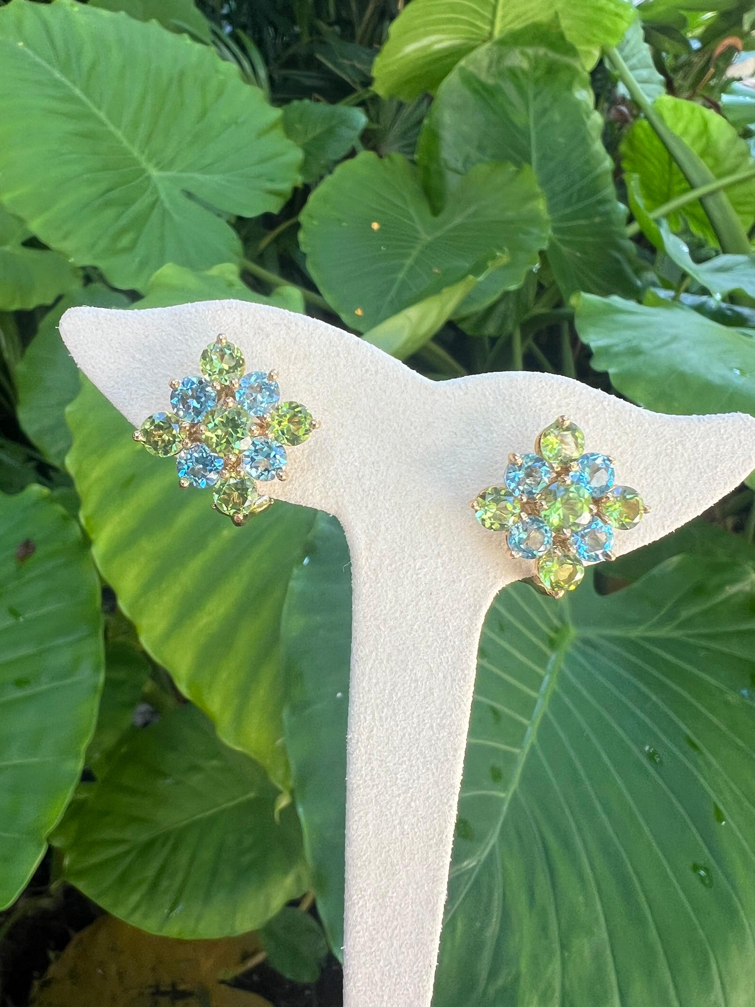 Round Cut Bielka Peridot Blue Topaz Checkerboard Earrings For Sale