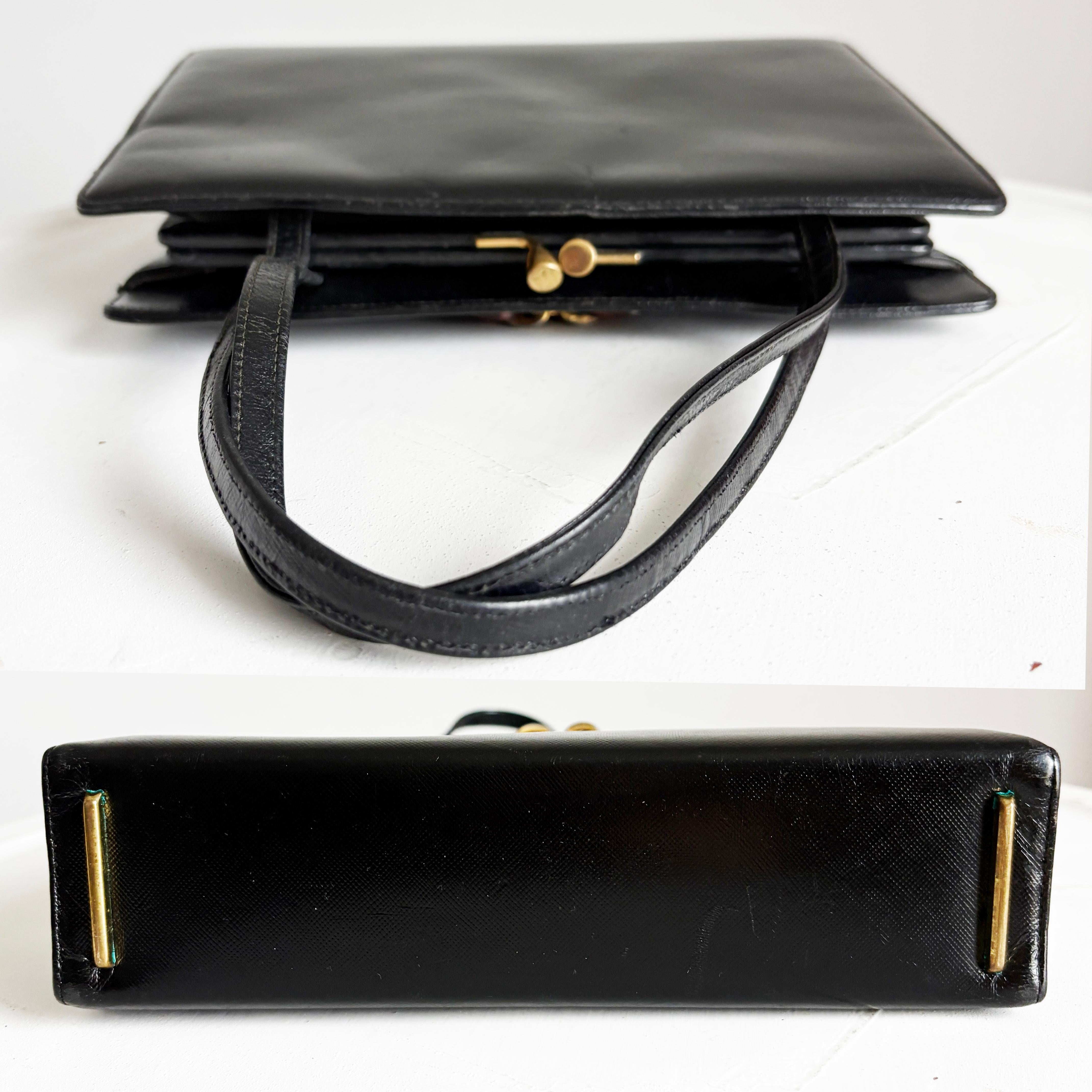 Bienen-Davis Abendtasche aus strukturiertem Leder aus schwarzem Saffiano in Schwarz, selten, 1970er Jahre im Angebot 5