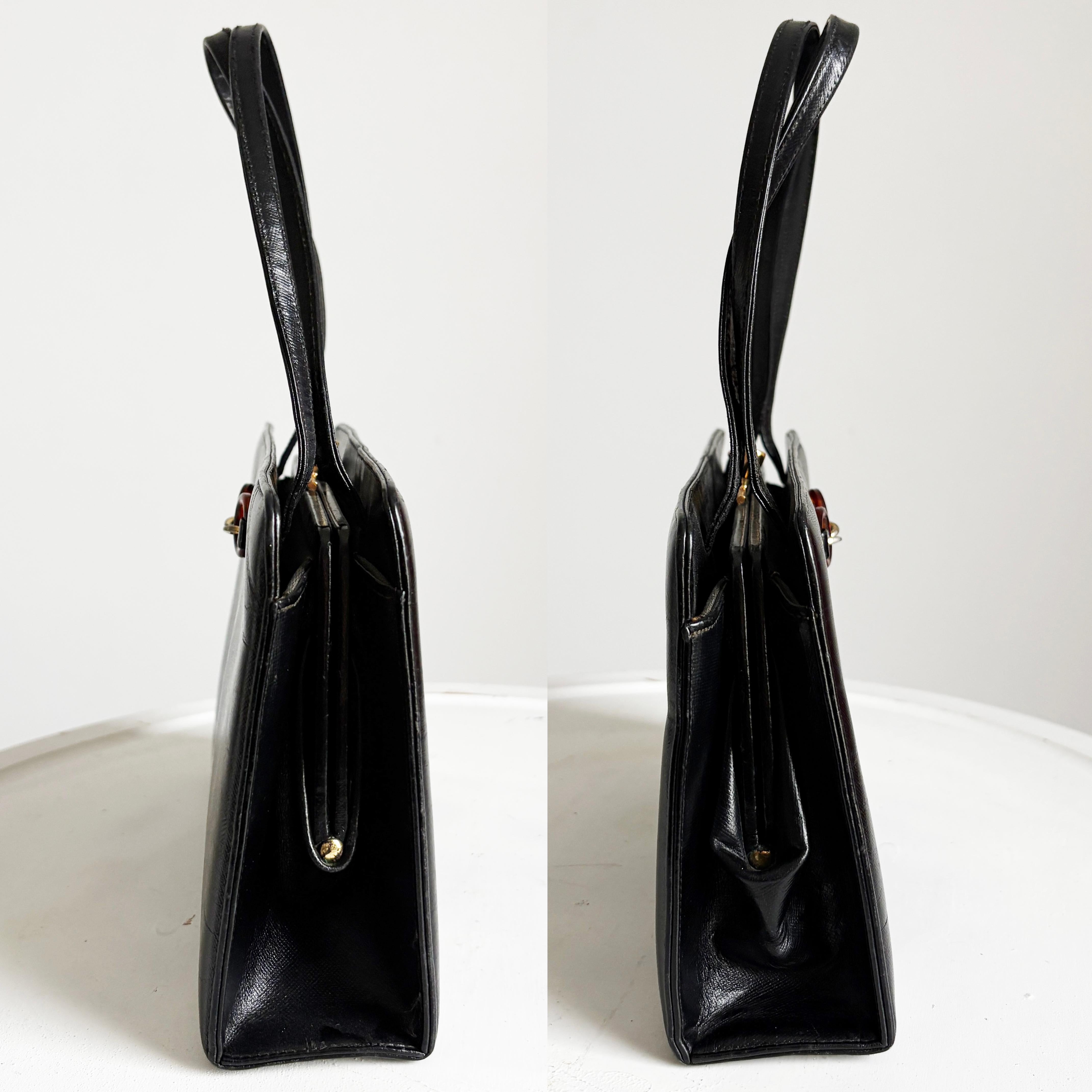 Bienen-Davis Abendtasche aus strukturiertem Leder aus schwarzem Saffiano in Schwarz, selten, 1970er Jahre im Angebot 1