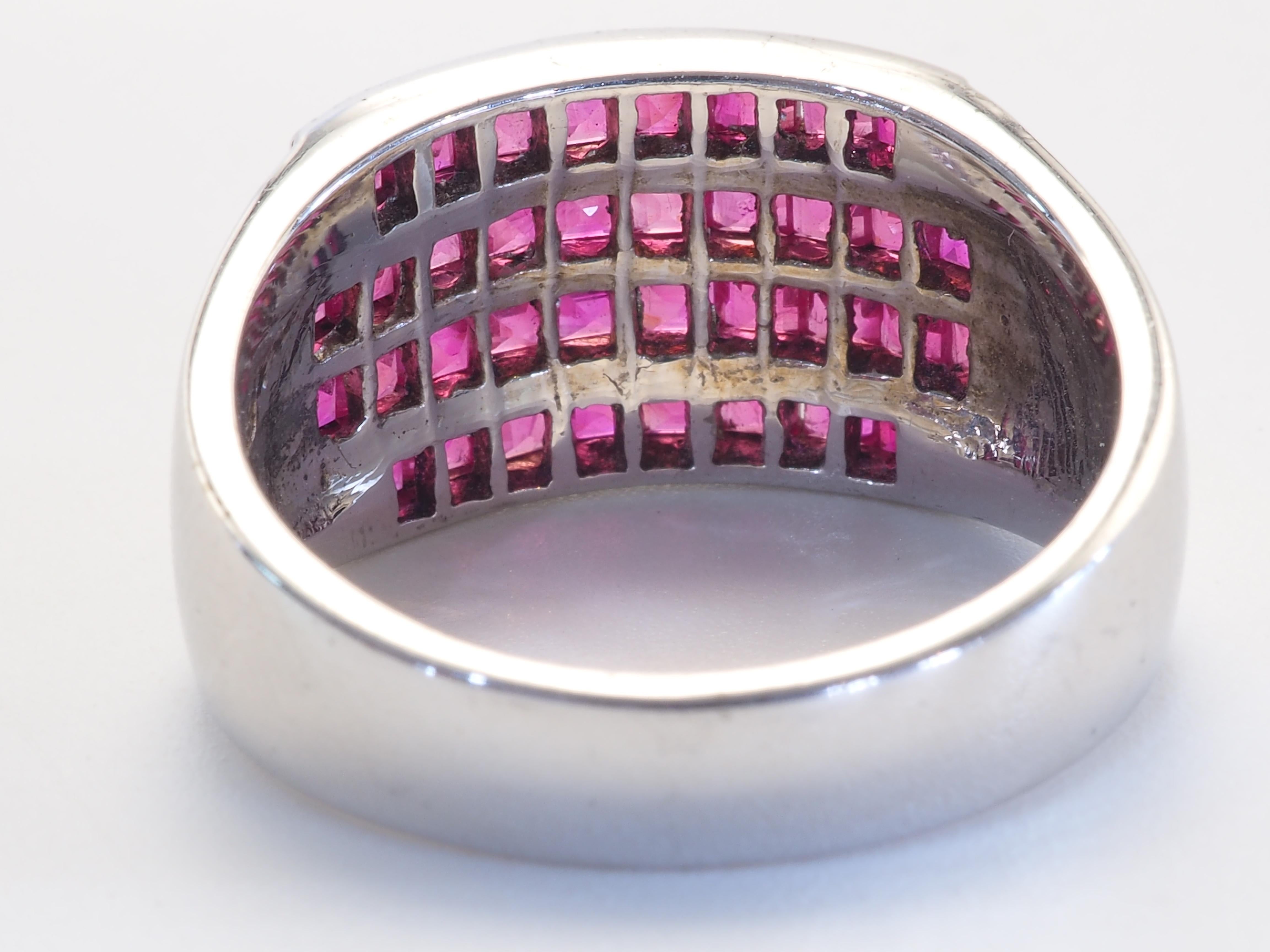 Gran Anillo de Plata de Ley con Banda Deco de Rubí Cuadrado de 2,80 ct Corte cuadrado