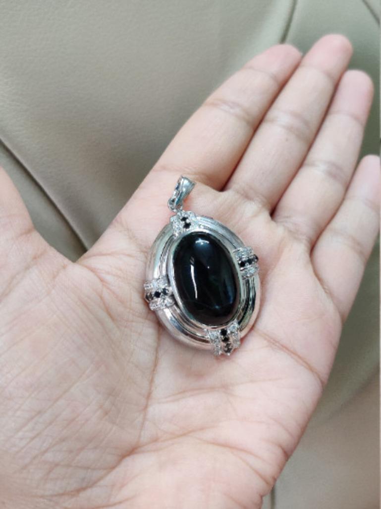 Oval Cut Big 34.66 Carat Black Onyx and Diamond Pendant in 925 Sterling Silver For Sale